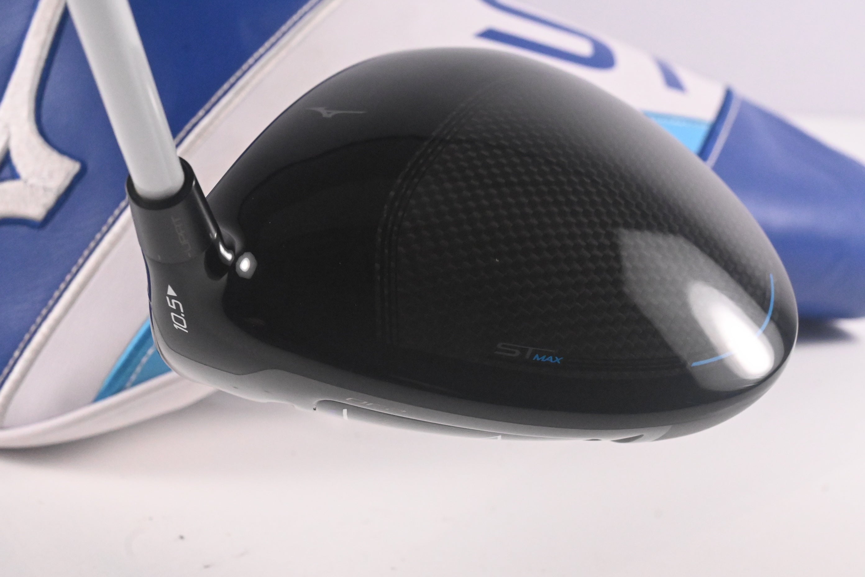 Mizuno ST-Max 230 Driver / 10.5 Degree / Senior Flex Aldila Ascent 40 Shaft