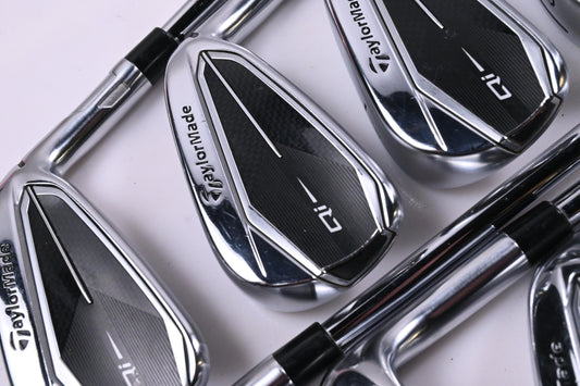 Taylormade Qi Irons / 5-PW+AW+SW / Regular Flex KBS Max MT 85 Shafts