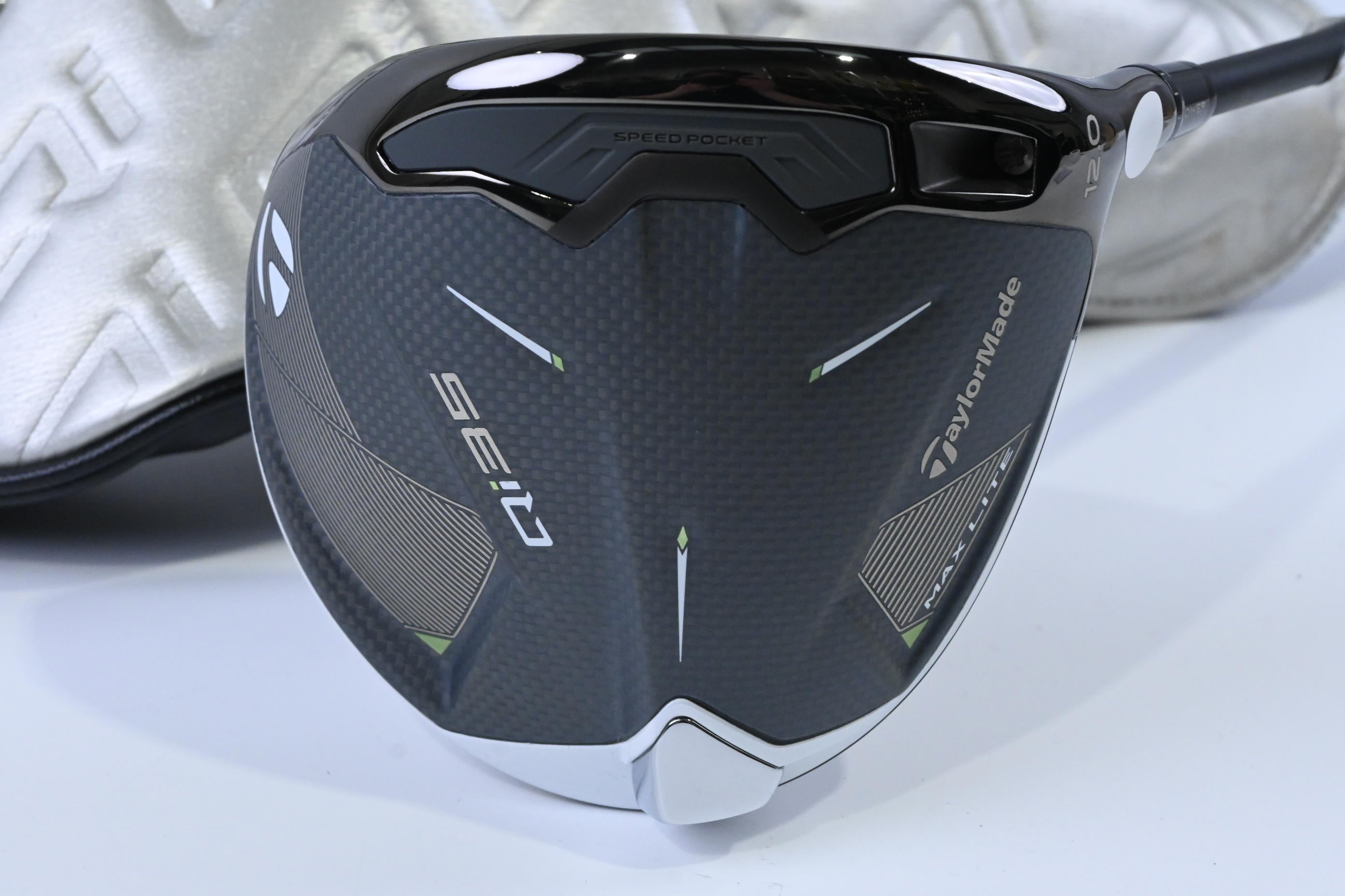 Taylormade Qi35 Max Lite Driver / 12 Degree / Senior Flex Vanquish 4 Shaft