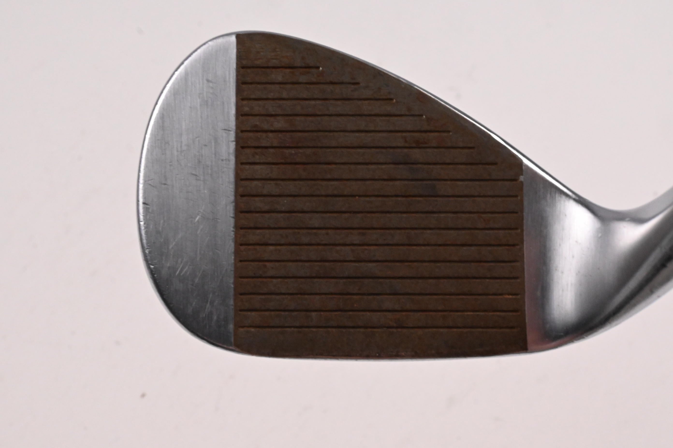 Taylormade Milled Grind 2 Chrome Gap Wedge / 52 Degree / Stiff Flex Dynamic Gold