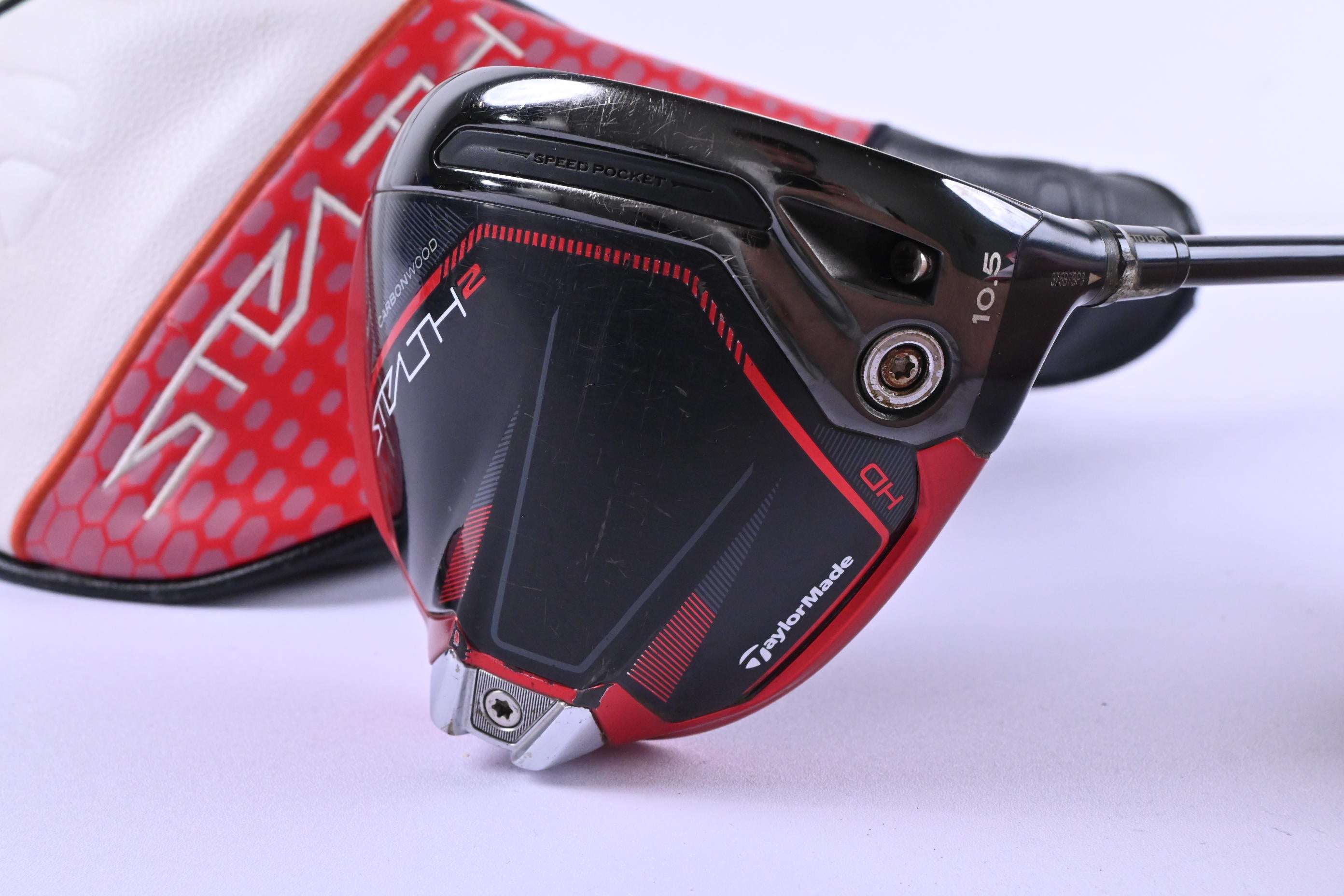 Taylormade Stealth 2 HD Driver / 10.5 Degree / Regular Flex HZRDUS Smoke Red RDX