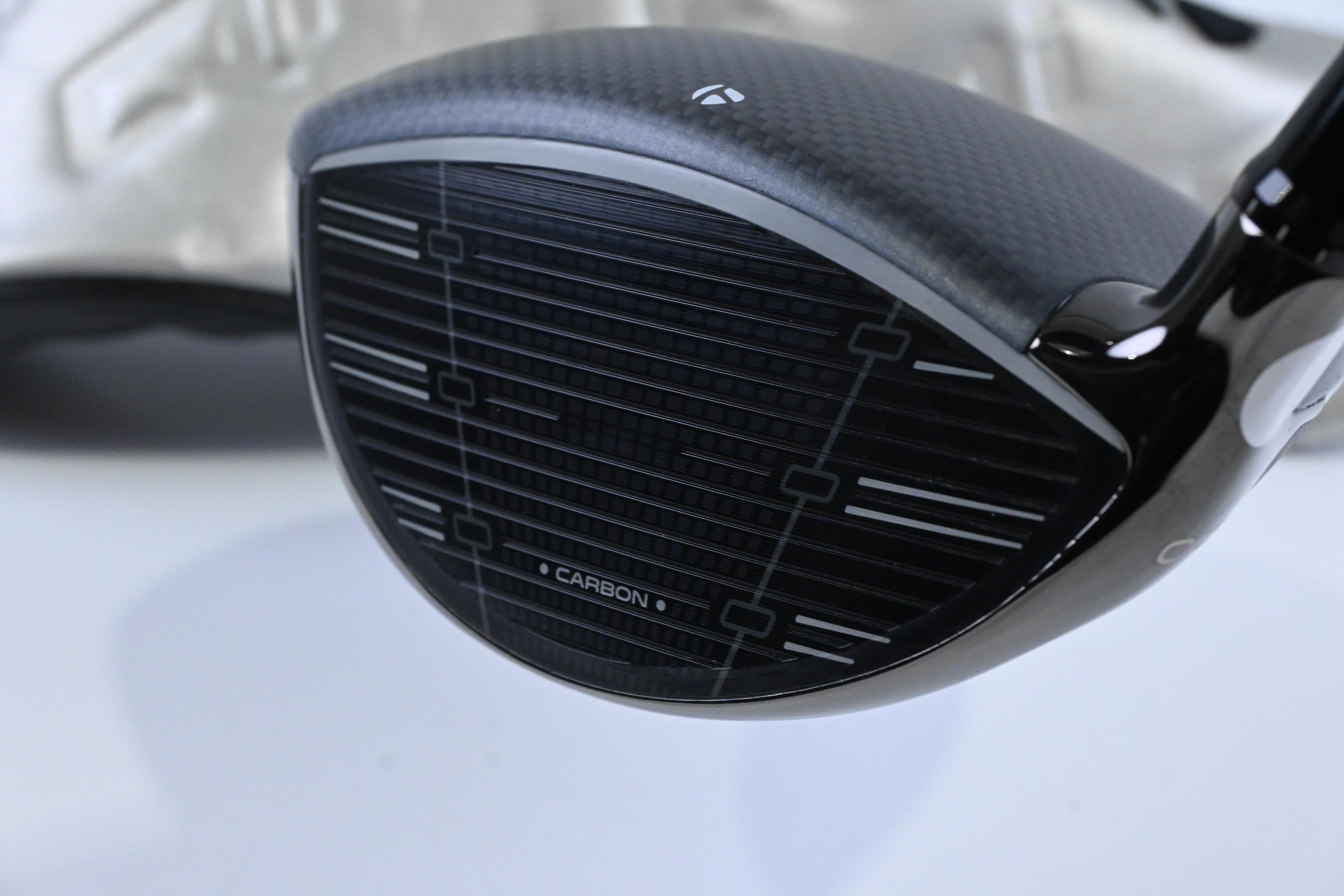 Taylormade Qi35 Max Lite Driver / 12 Degree / Senior Flex Vanquish 4 Shaft