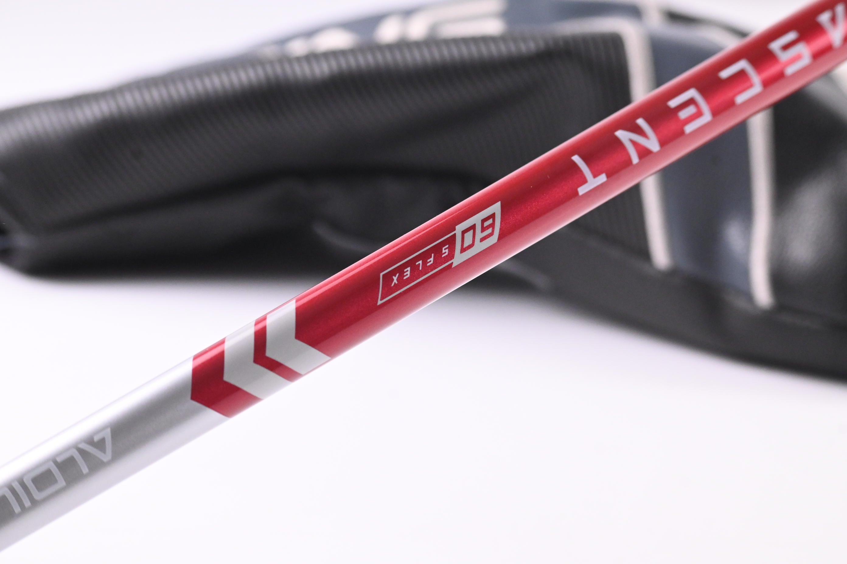 Ping G425 LST Driver / 9 Degree / Stiff Flex Aldila Ascent Red 60 Shaft