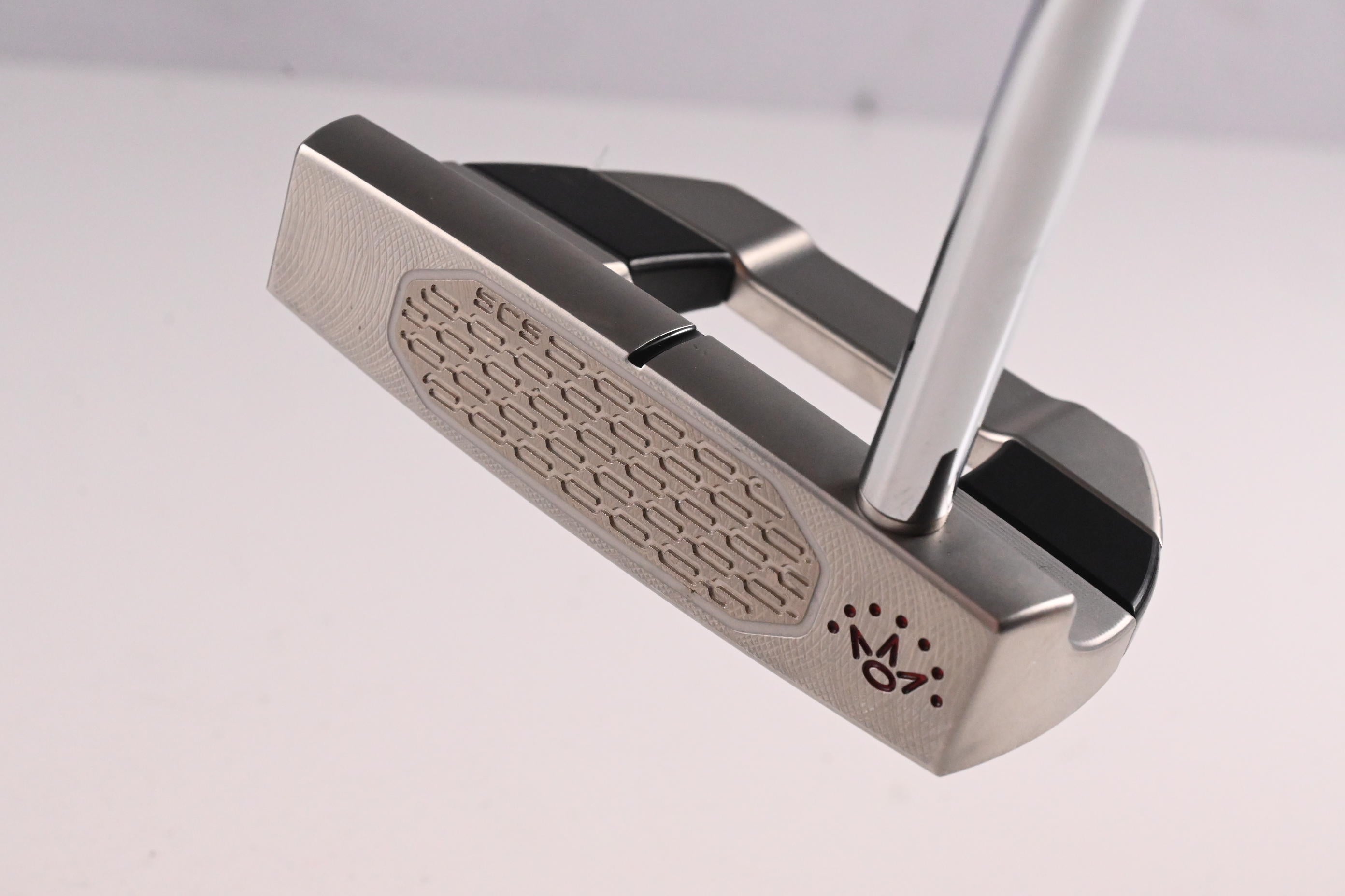 Scotty Cameron 2025 Studio Style Fastback Putter / 35 Inch