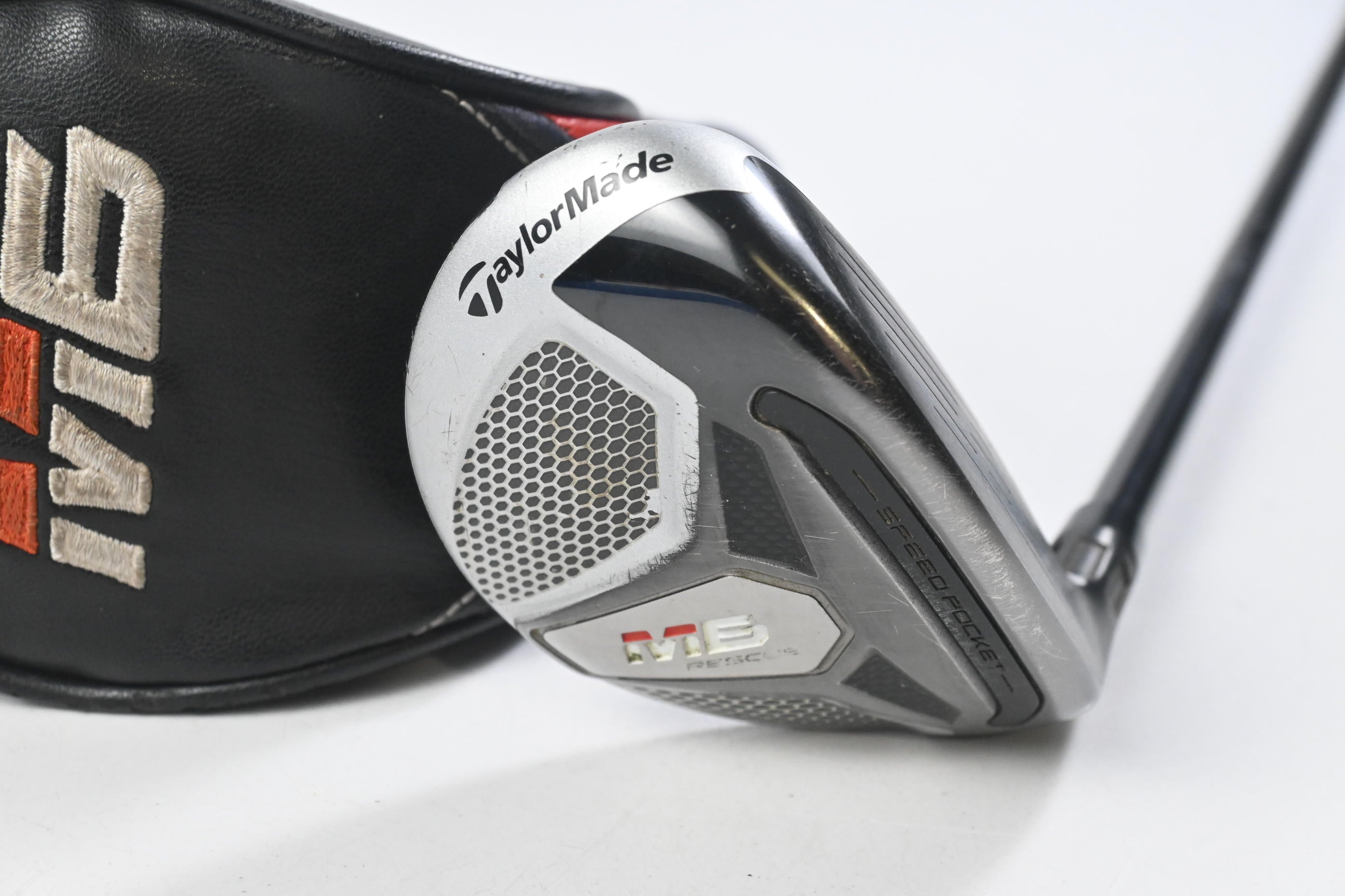 Taylormade M6 #3 Hybrid / 19 Degree / Regular Flex Fujikura Atmos Red 6 Shaft