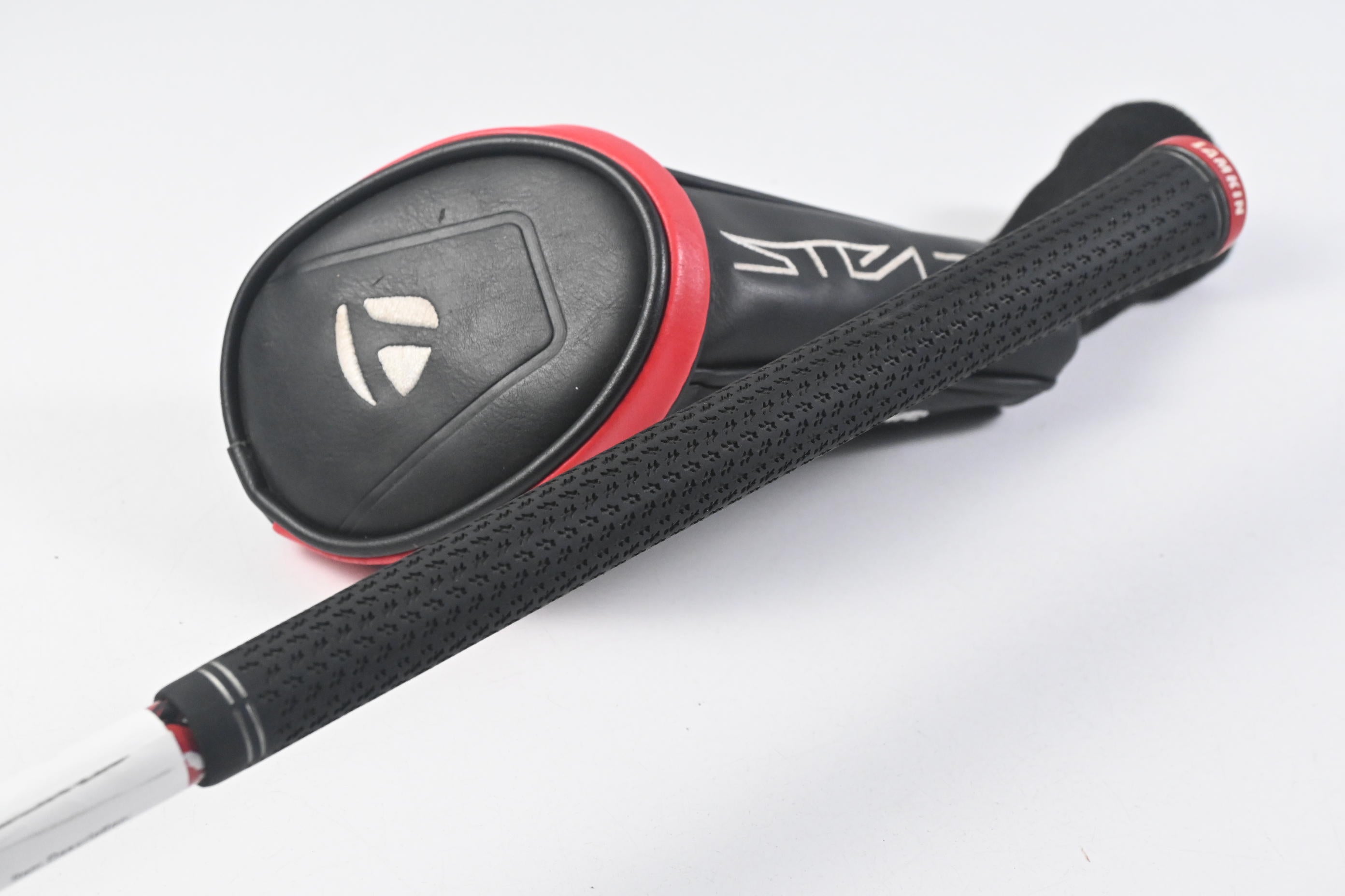 Taylormade Stealth Plus #2 Hybrid / 17 Degree / X-Flex Kai'li Red 95 Shaft