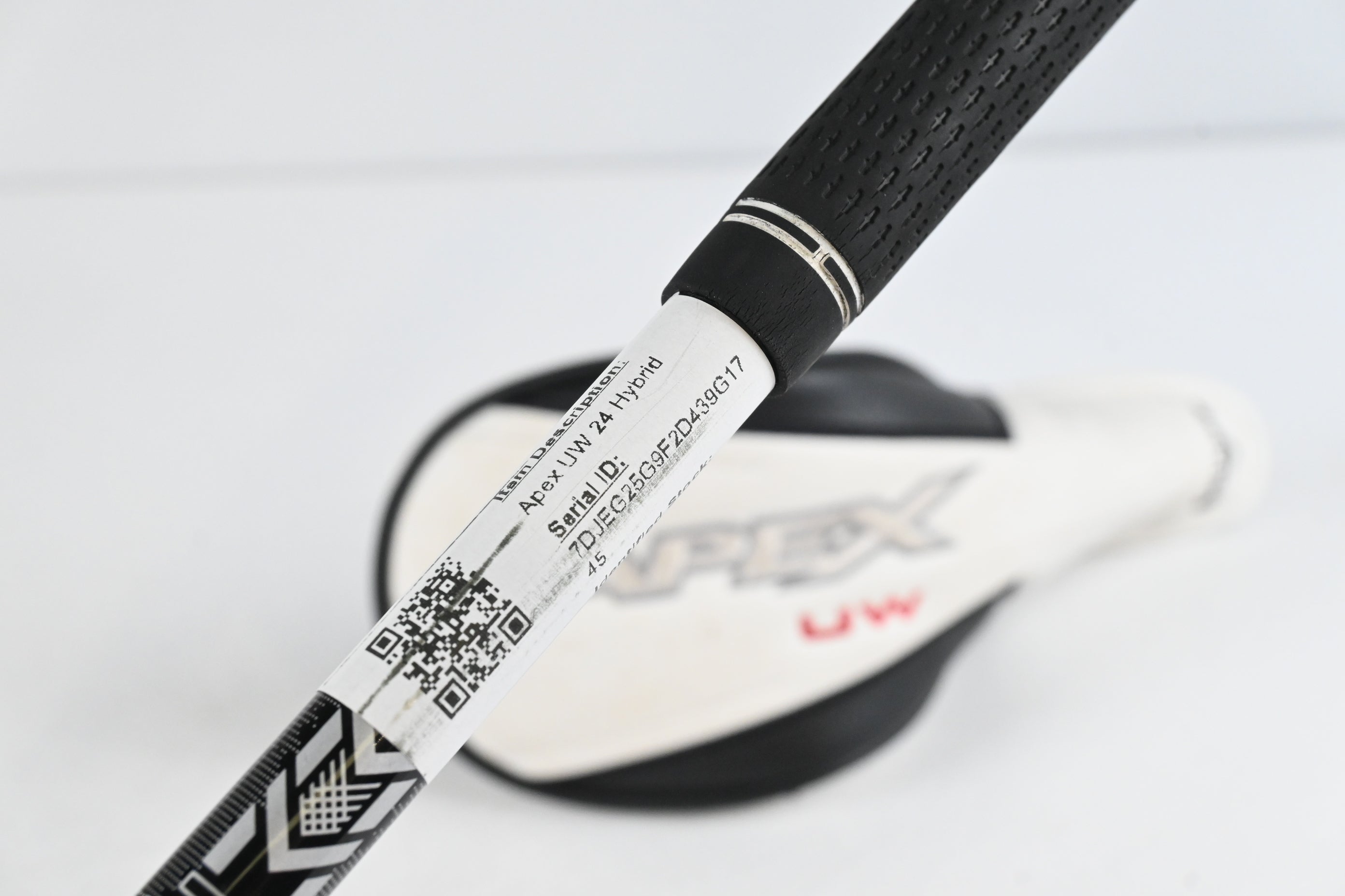 Callaway Apex UW 24 #4 Hybrid / 21 Degree / Stiff Flex MMT Black 70 Shaft