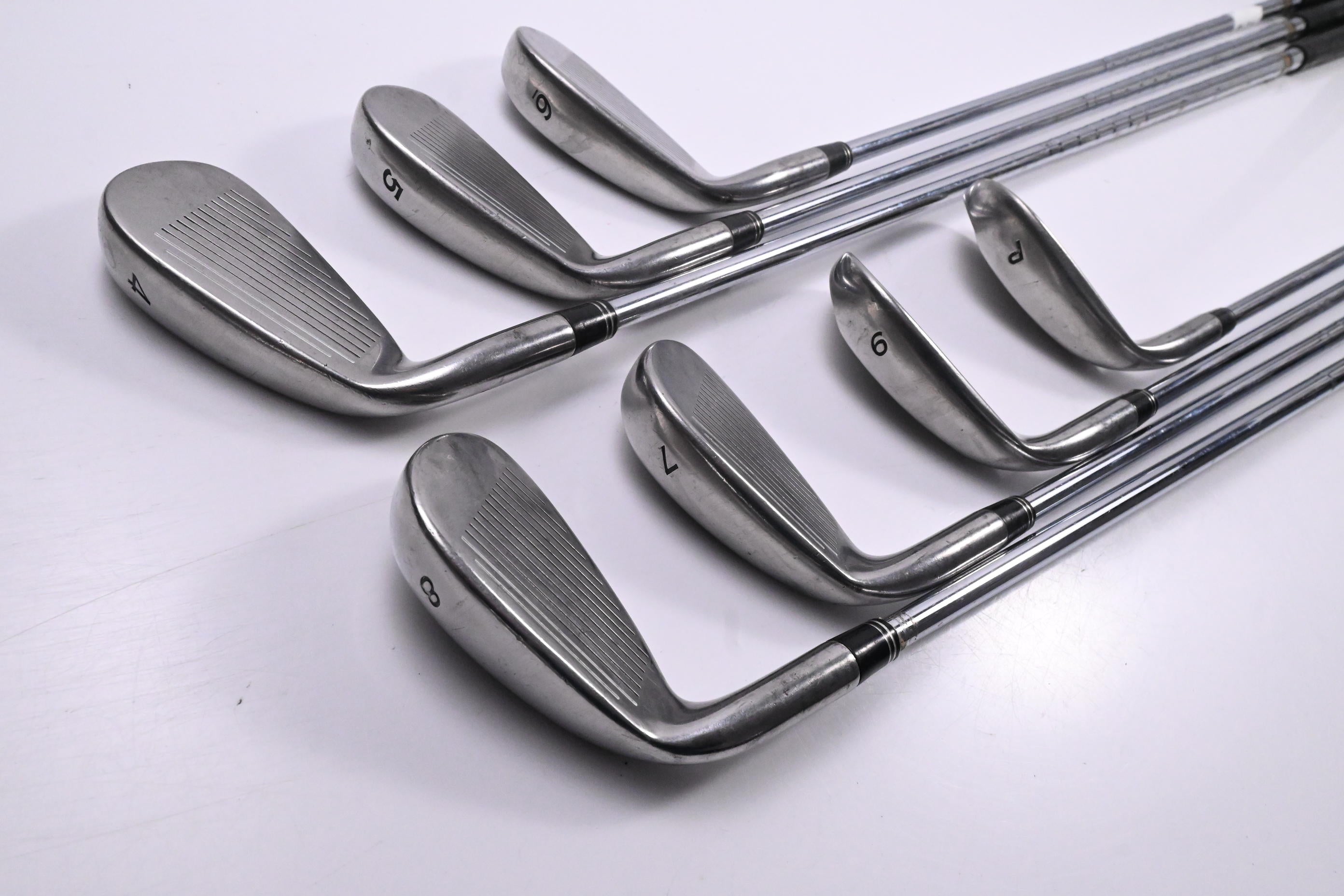 Taylormade R7 Irons / 4-PW / Regular Flex Taylormade T-Step 90 Shafts