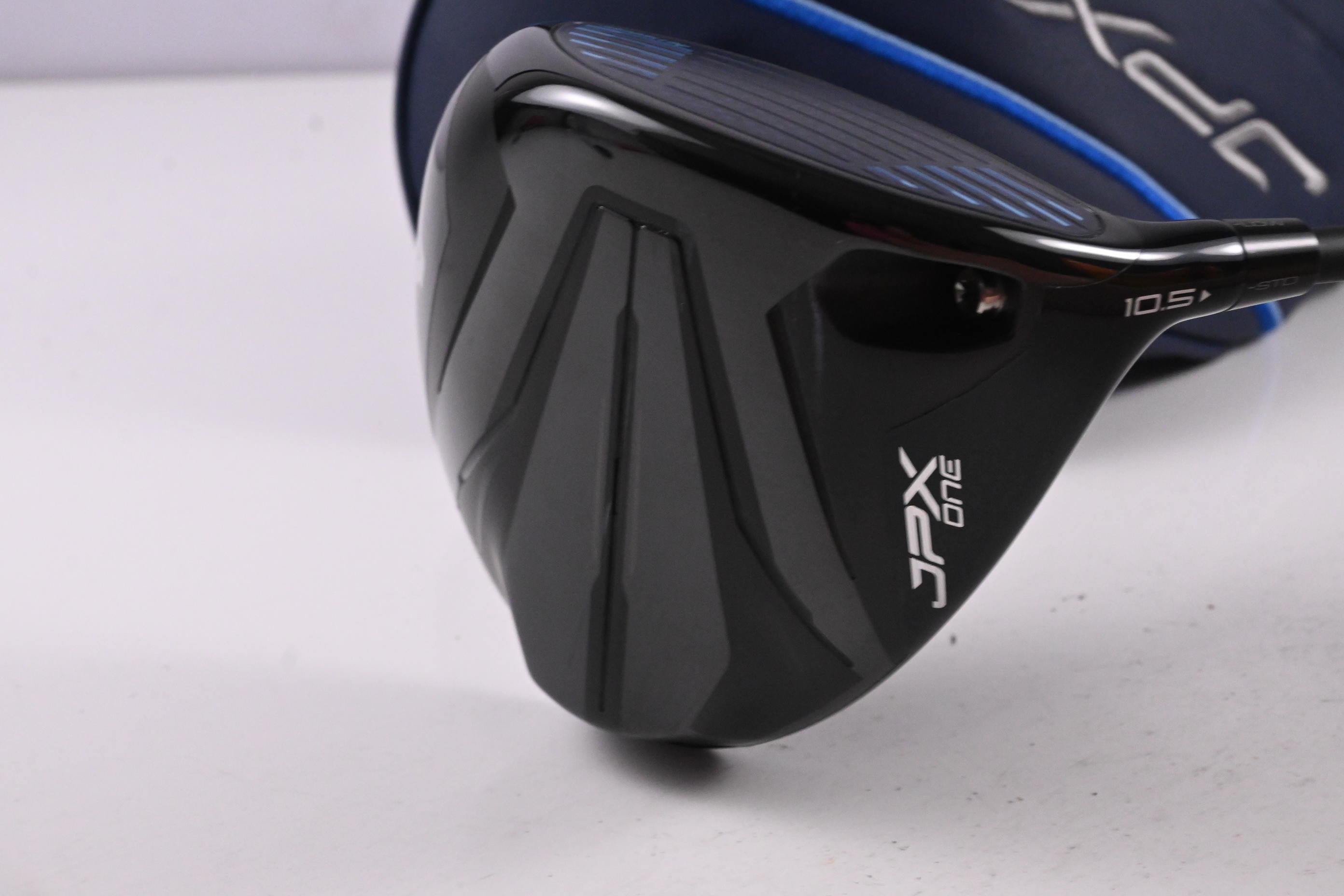 Mizuno JPX One Driver / 10.5 Degree / Stiff Flex Tensei 1K Blue 55 Shaft