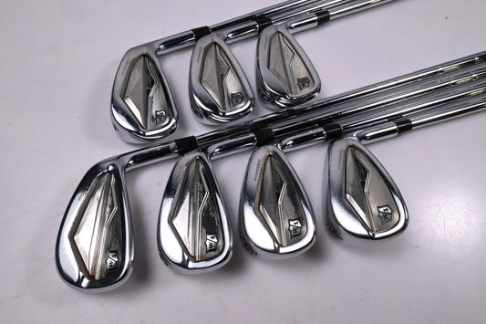 Wilson D9 Forged Irons / 4-PW / Stiff Flex Dynamic Gold 105 S300 Shafts
