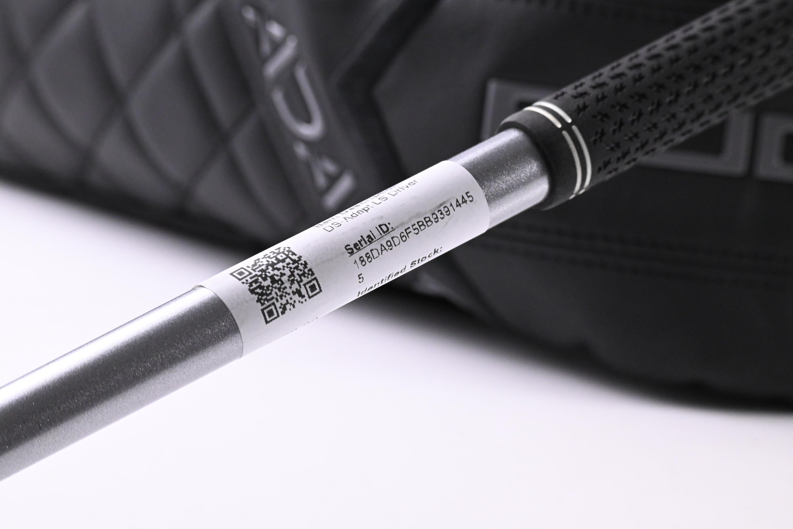 Cobra DS-Adapt LS Driver / 10.5 Degree / Stiff Flex Fujikura Pro 60 Shaft