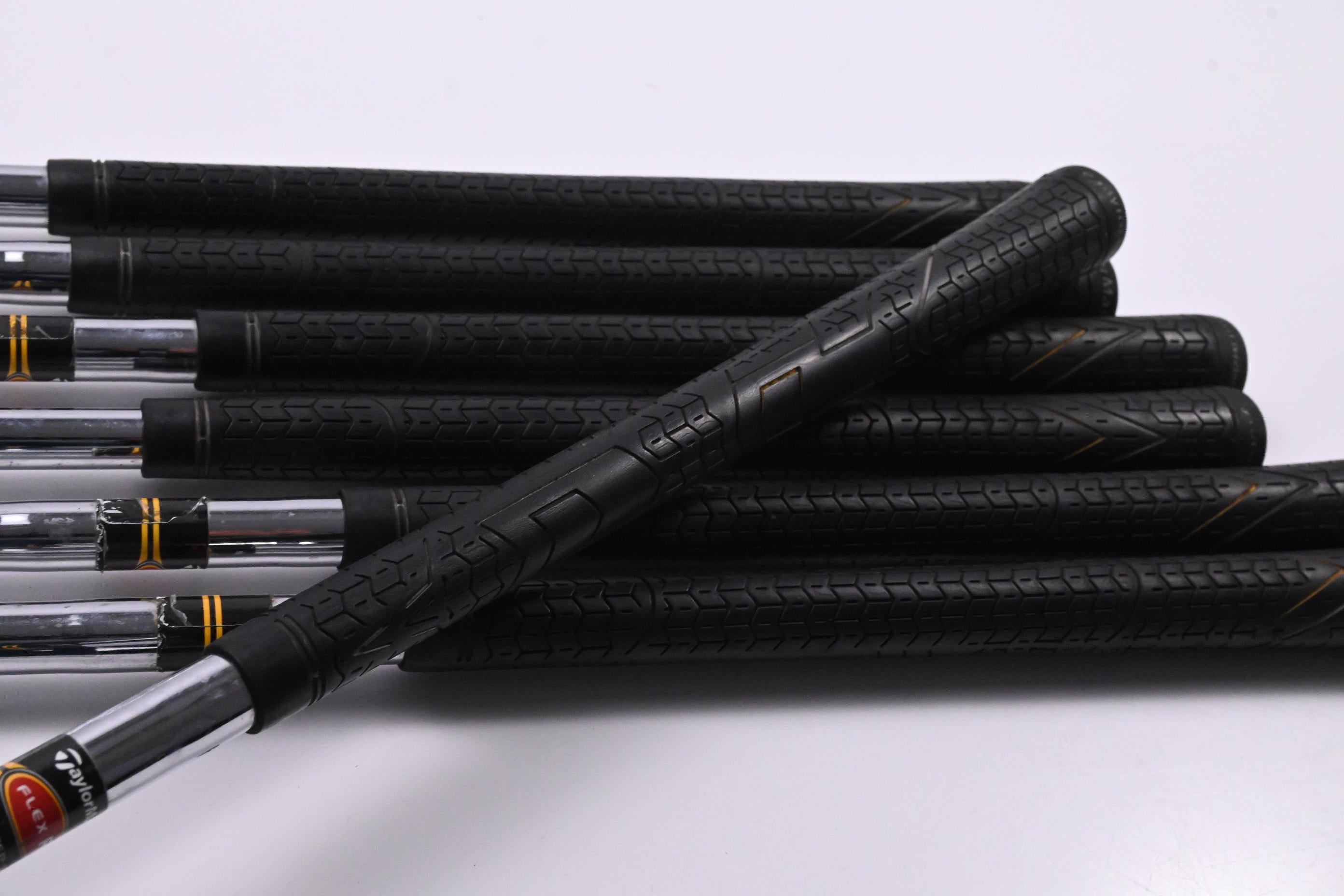 Taylormade R7 Irons / 4-PW / Regular Flex Taylormade T-Step 90 Shafts
