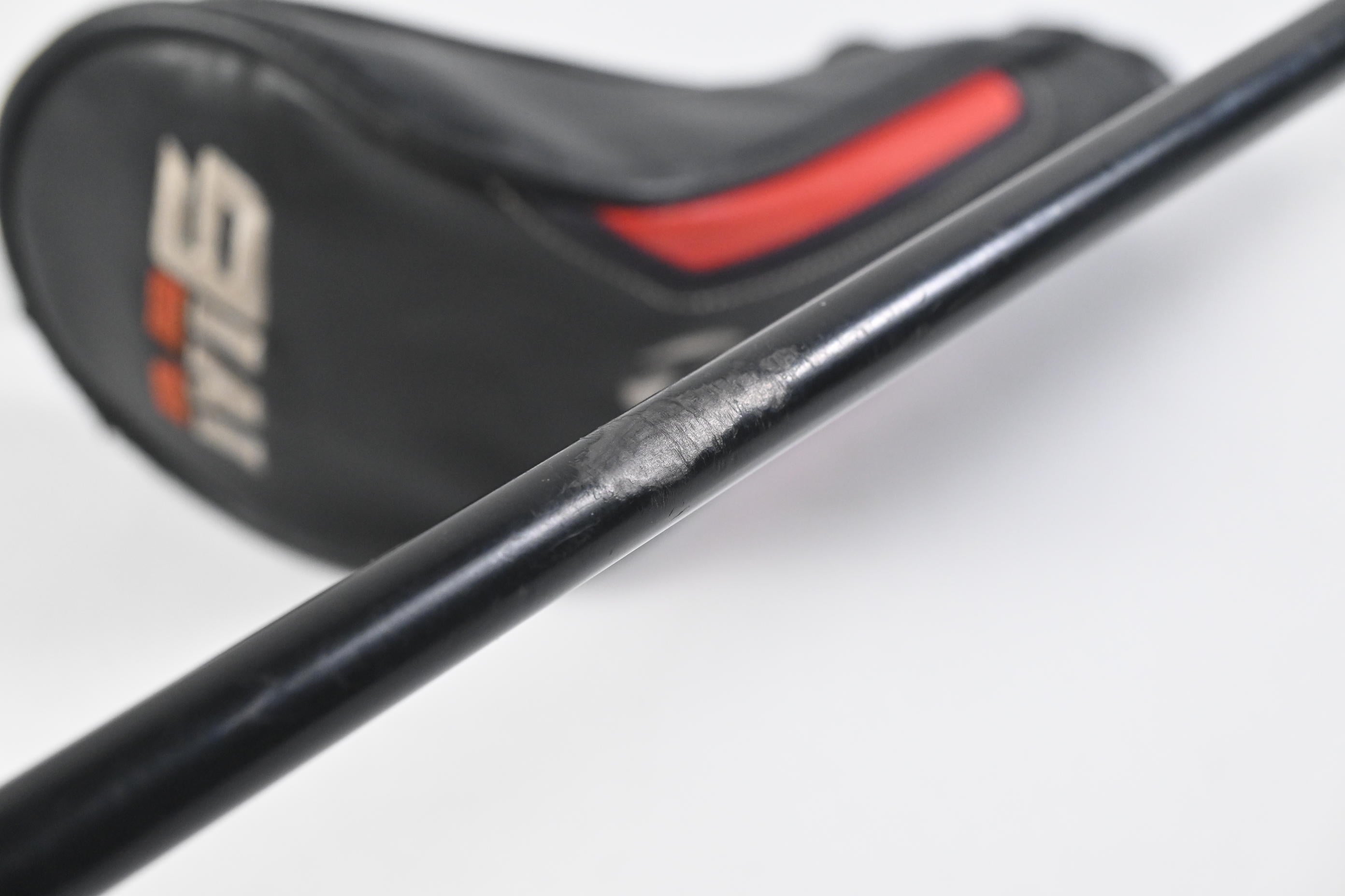 Taylormade M6 #3 Hybrid / 19 Degree / Regular Flex Fujikura Atmos Red 6 Shaft
