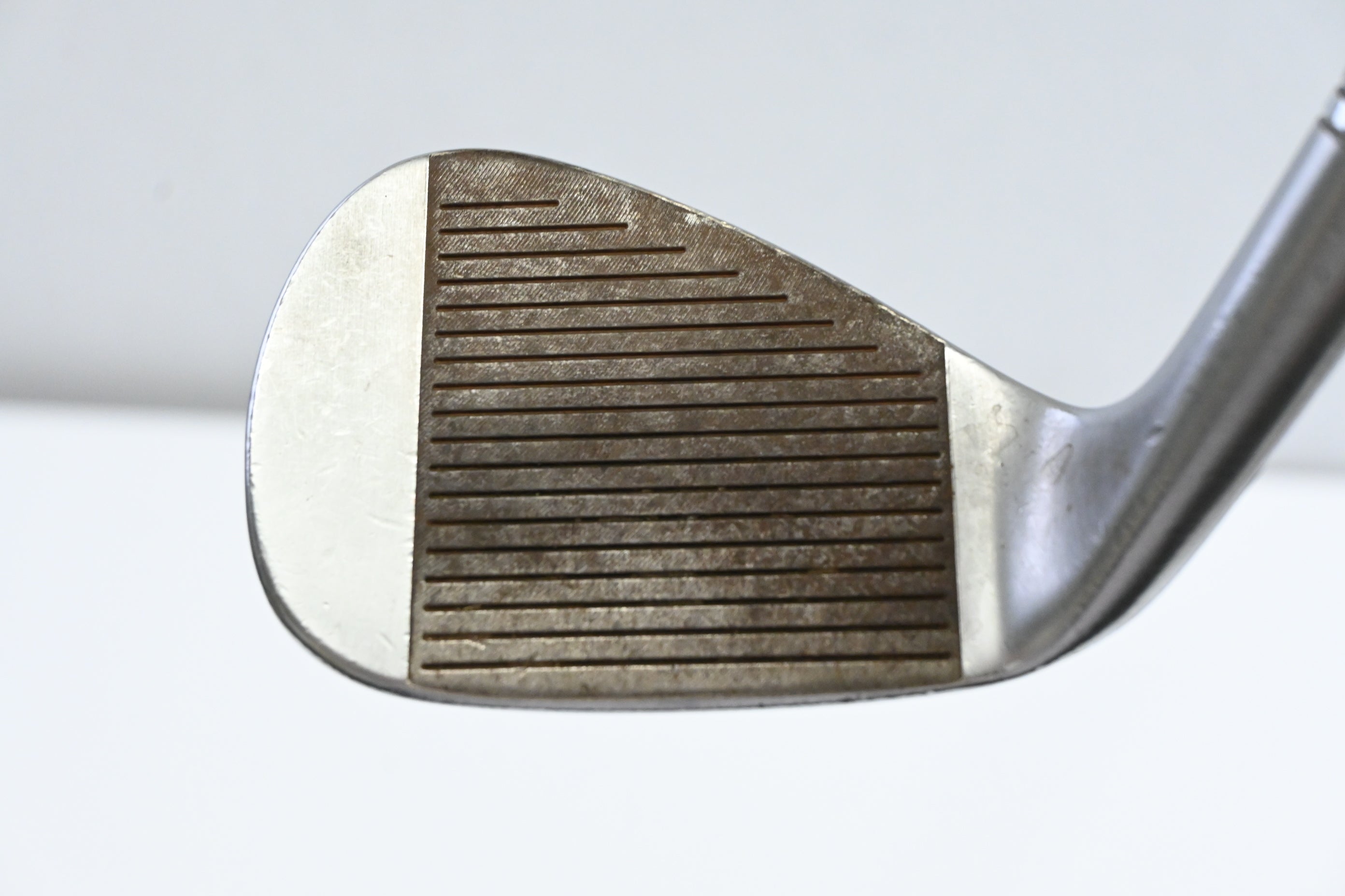 Taylormade Milled Grind 4 Gap Wedge / 50 Degree / Stiff Flex Dynamic Gold S200