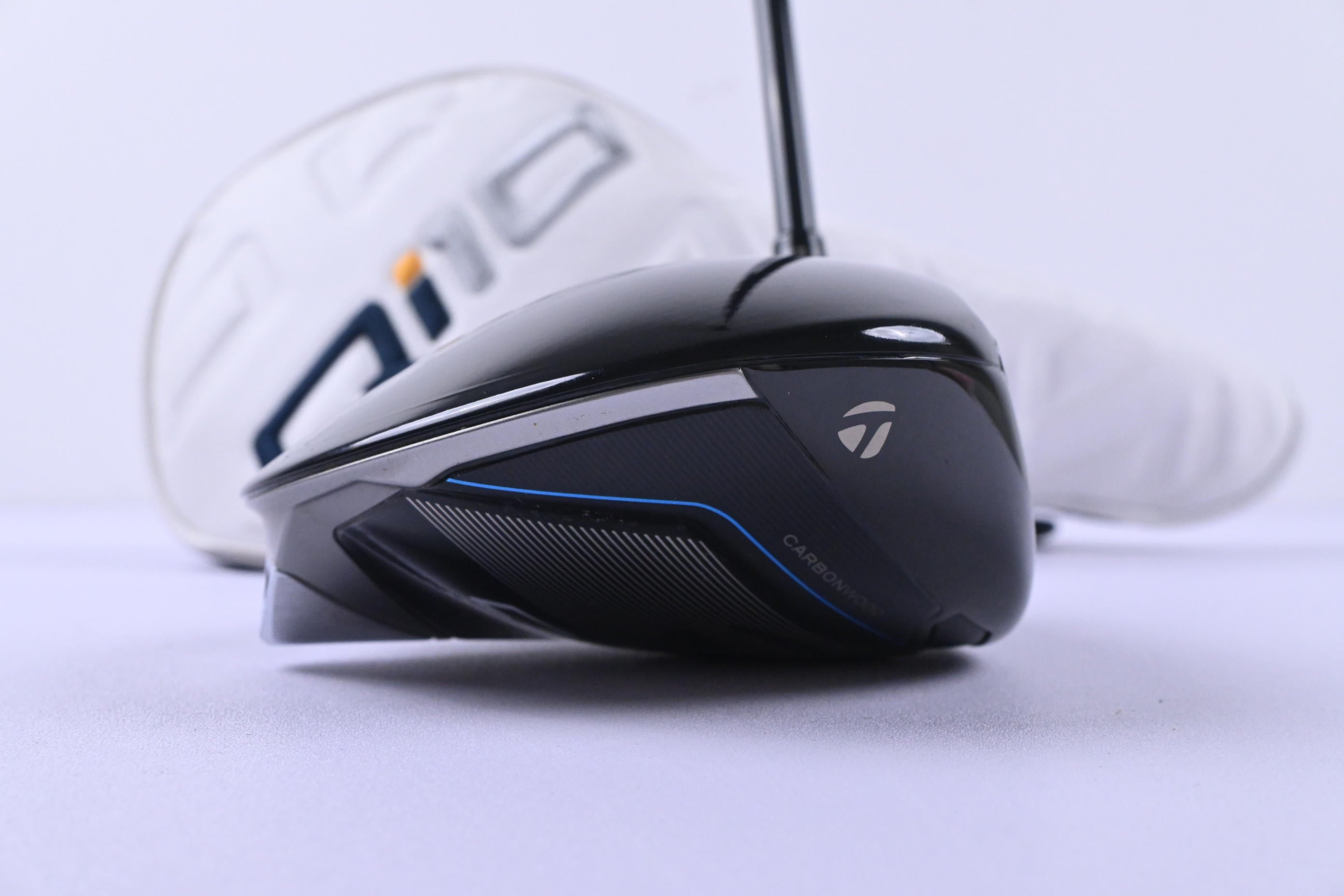 Taylormade Qi10 Driver / 10.5 Degree / Regular Flex Fujikura Ventus TR Blue 60