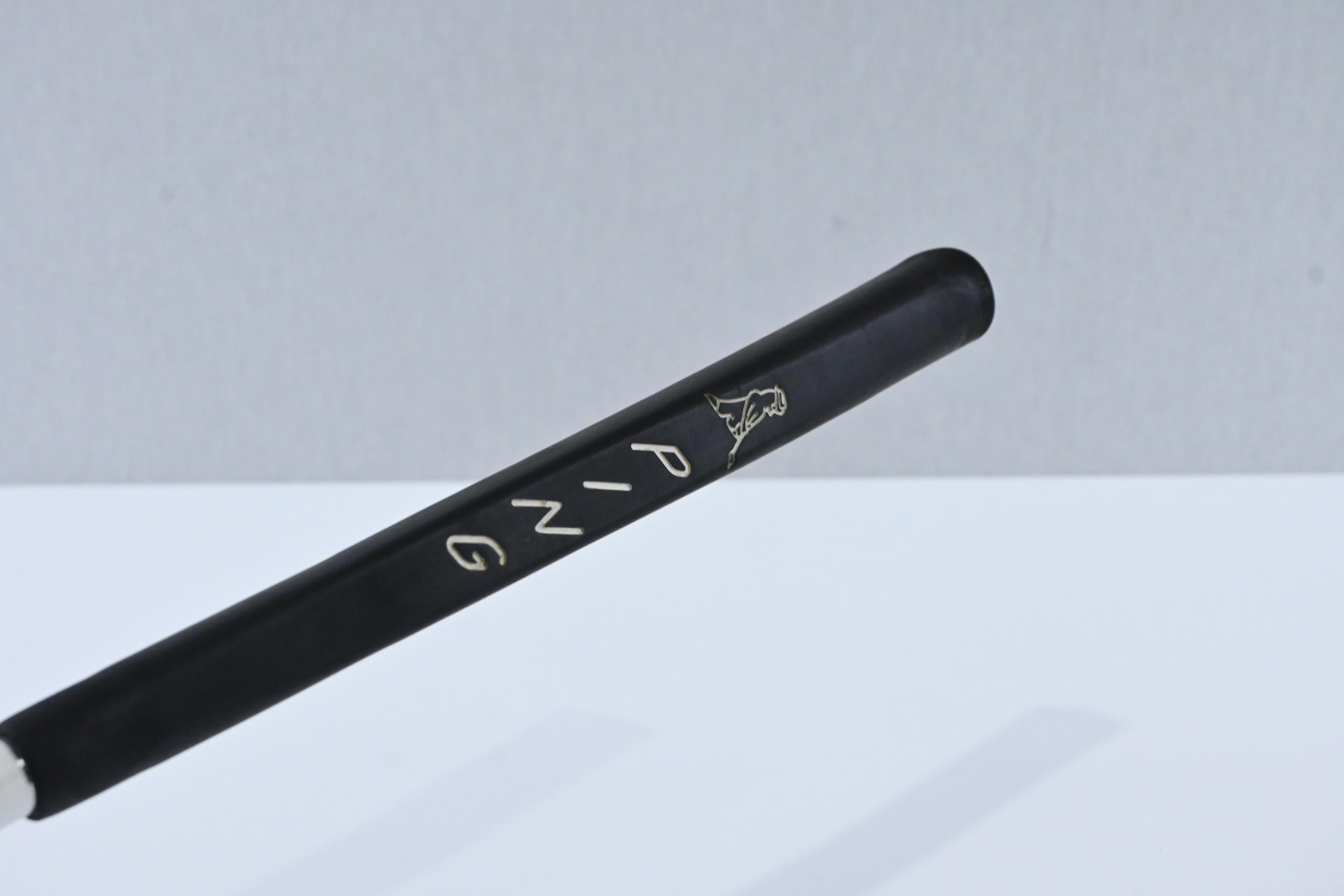 Odyssey White Ice 9 Putter / 36 Inch
