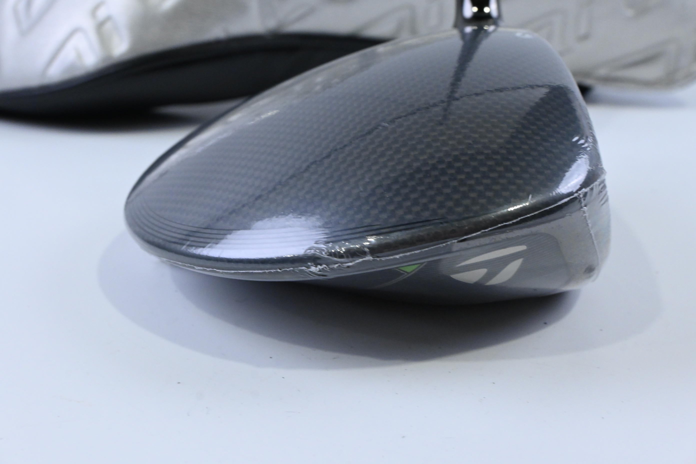 Taylormade Qi35 Driver / 10.5 Degree / Regular Flex Tensei AV Limited Blue 65
