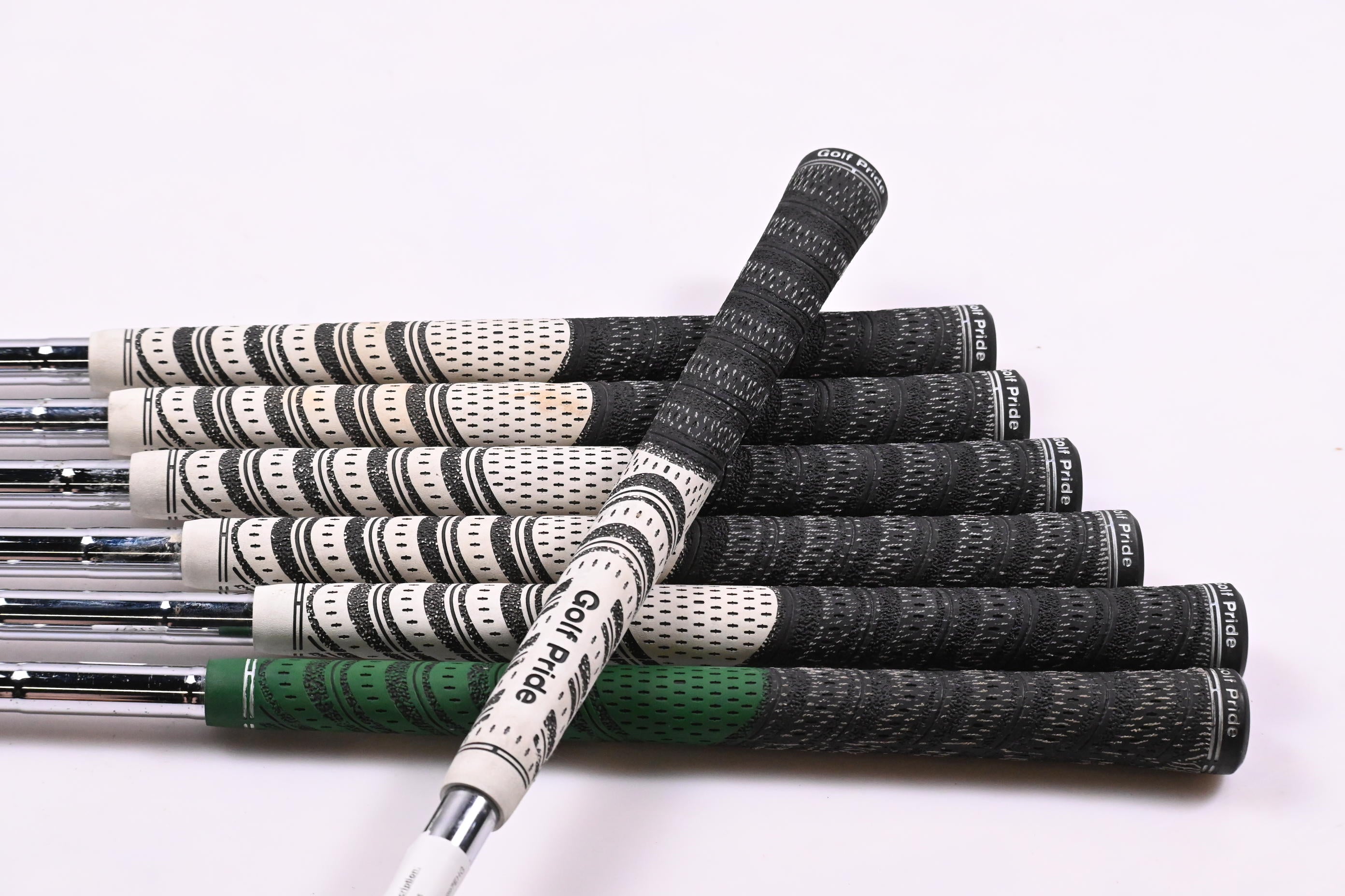 Mizuno MP-62 Irons / 4-PW / Regular Flex Dynamic Gold High Launch R300 Shafts