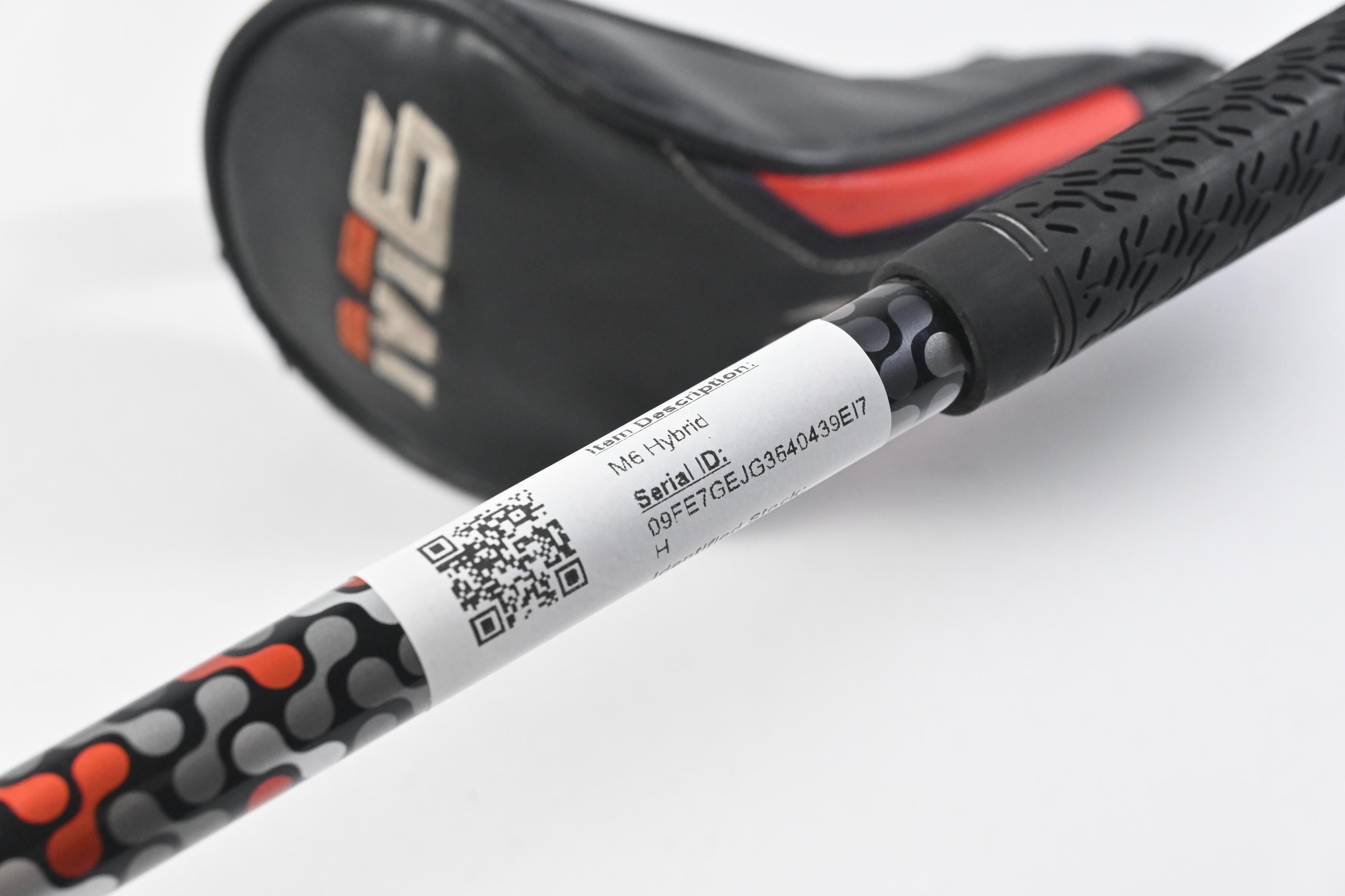 Taylormade M6 #3 Hybrid / 19 Degree / Regular Flex Fujikura Atmos Red 6 Shaft