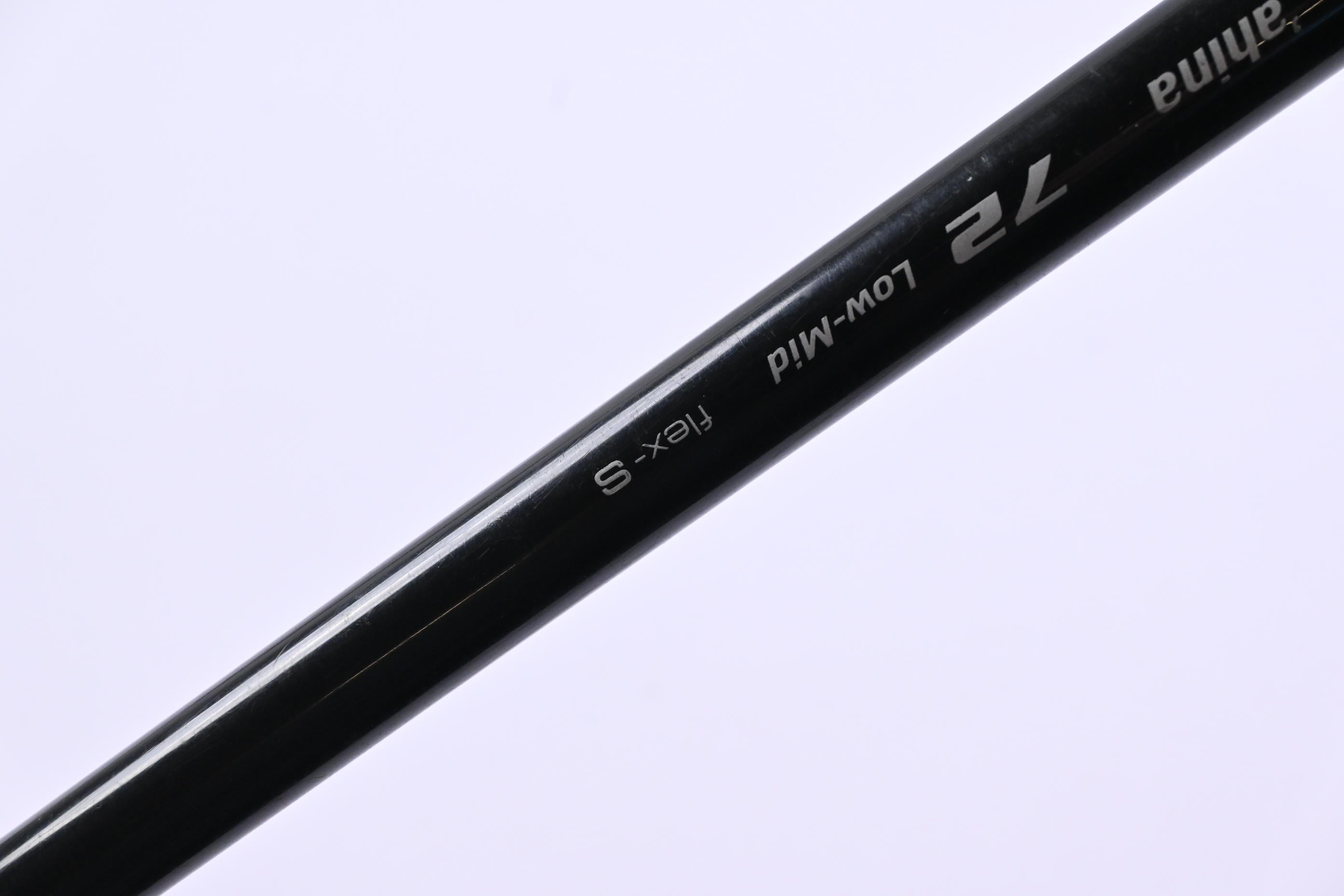 Titleist 910 D2 Driver / 10.5 Degree / Stiff Flex Diamana 'Ahina 72 Shaft