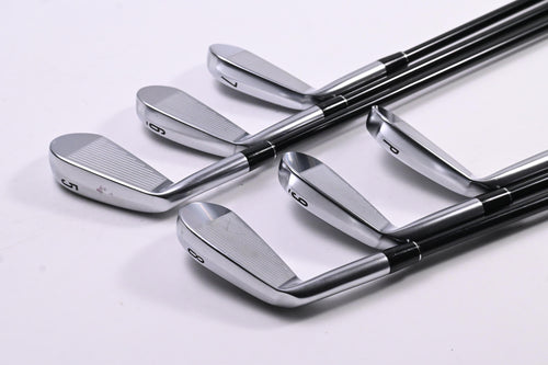 Srixon ZXi7 Irons / 5-PW / Regular Flex Accra iS6 Graphite Shafts