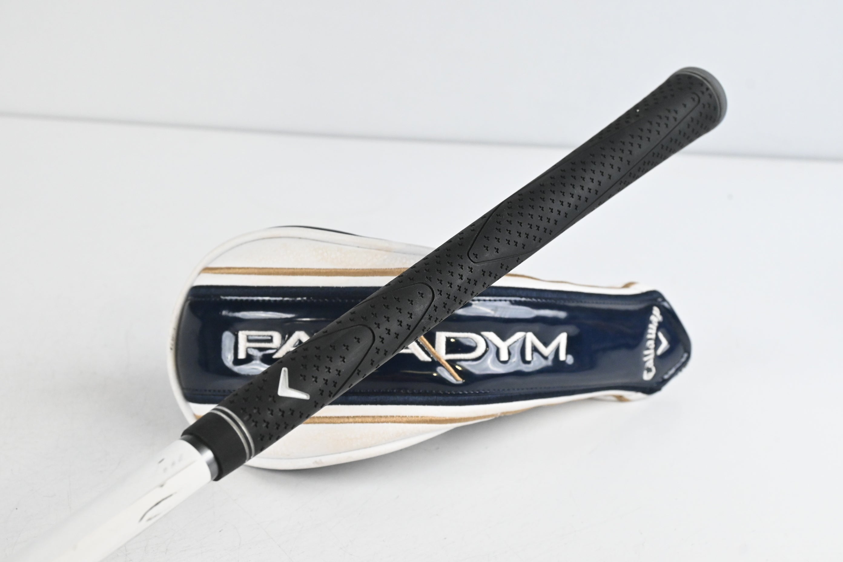 Callaway Paradym #4 Hybrid / 21 Degree / Regular Flex HZRDUS Silver 65 Shaft