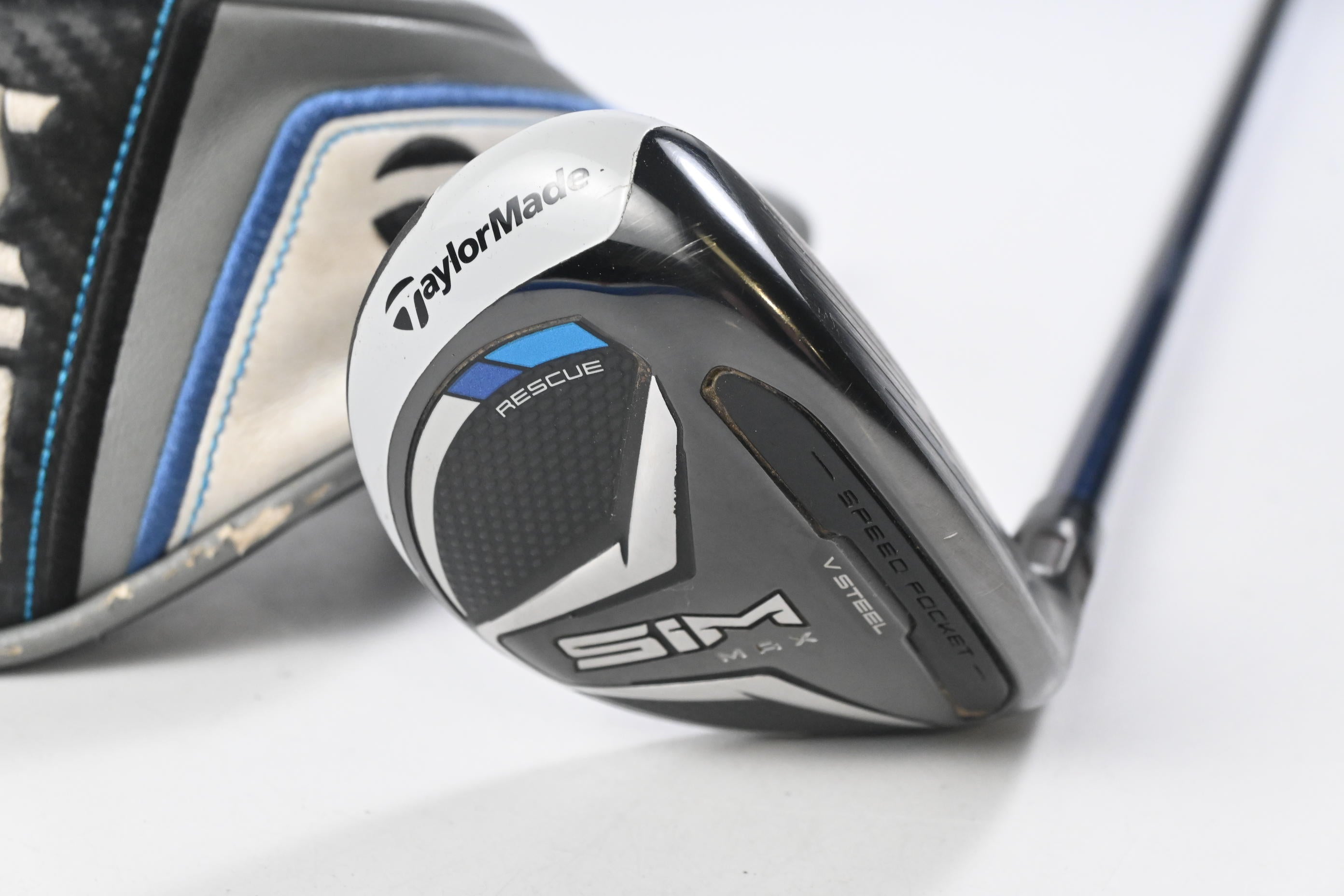Taylormade SIM Max #3 Hybrid / 19 Degree / Stiff Flex Ventus Blue 7 Shaft