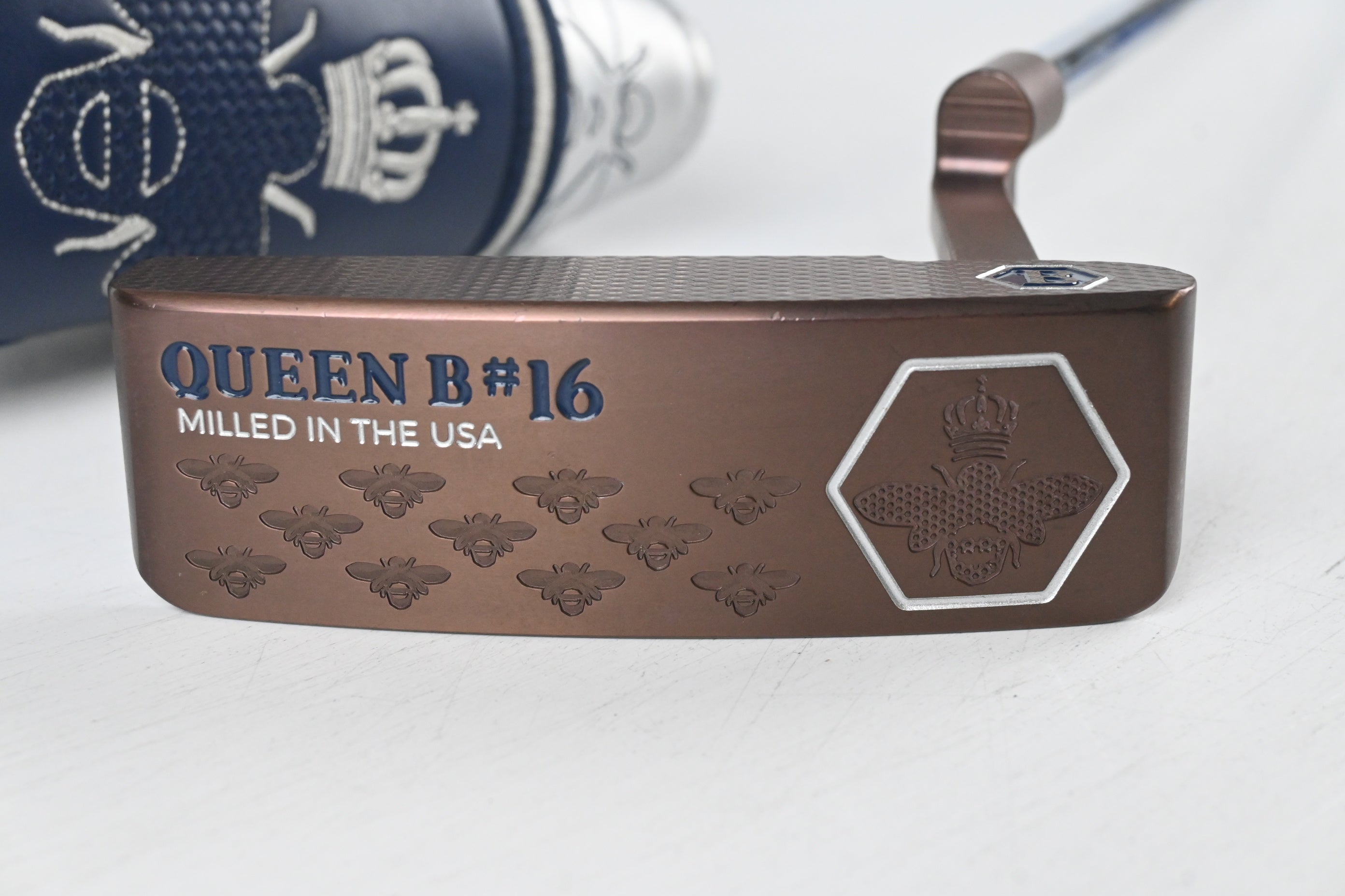 Bettinardi 2025 Queen B #16 Putter / 35 Inch