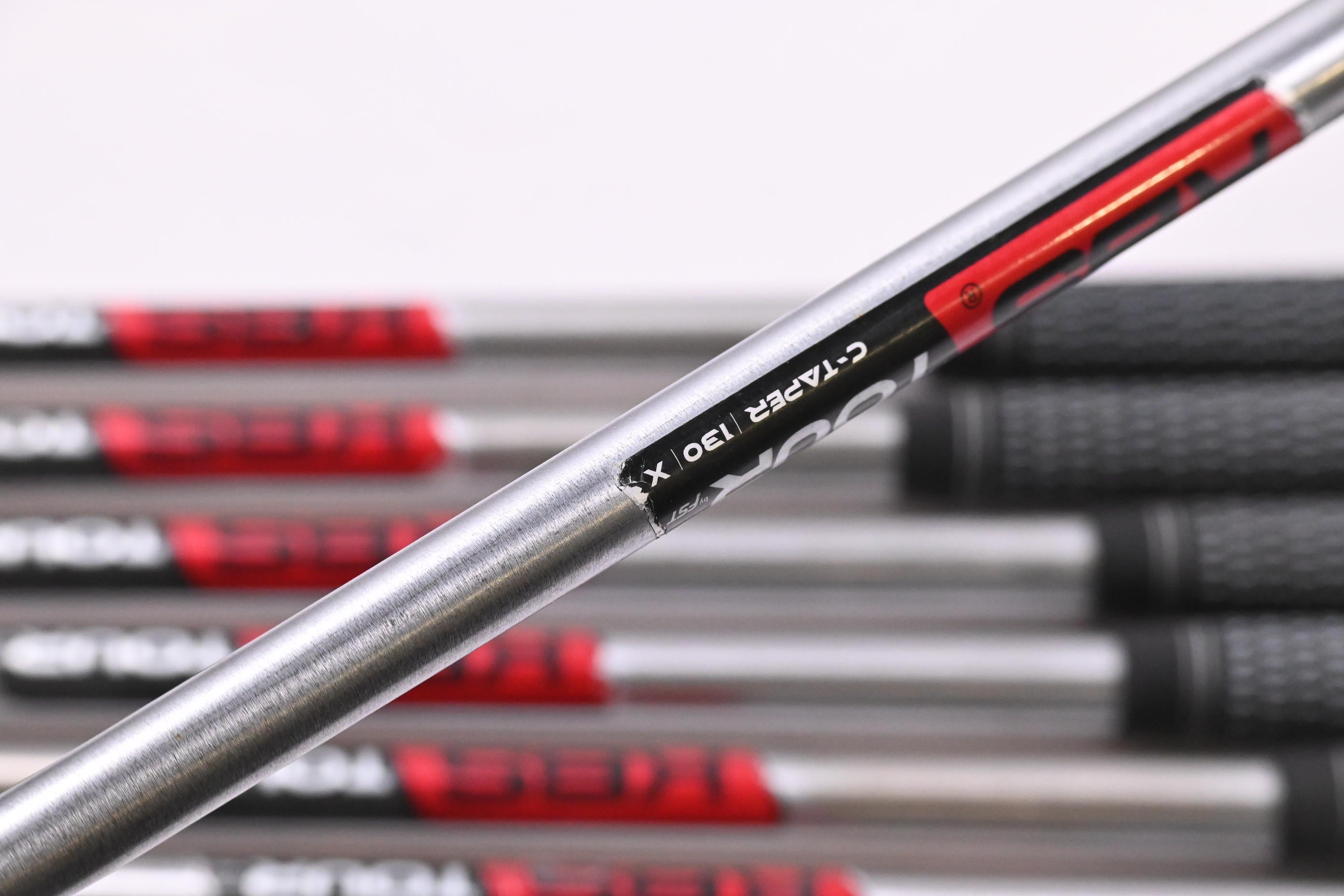 Mizuno JPX 900 Tour Irons / 4-PW / X-Flex KBS Tour C-Taper 130 Shafts