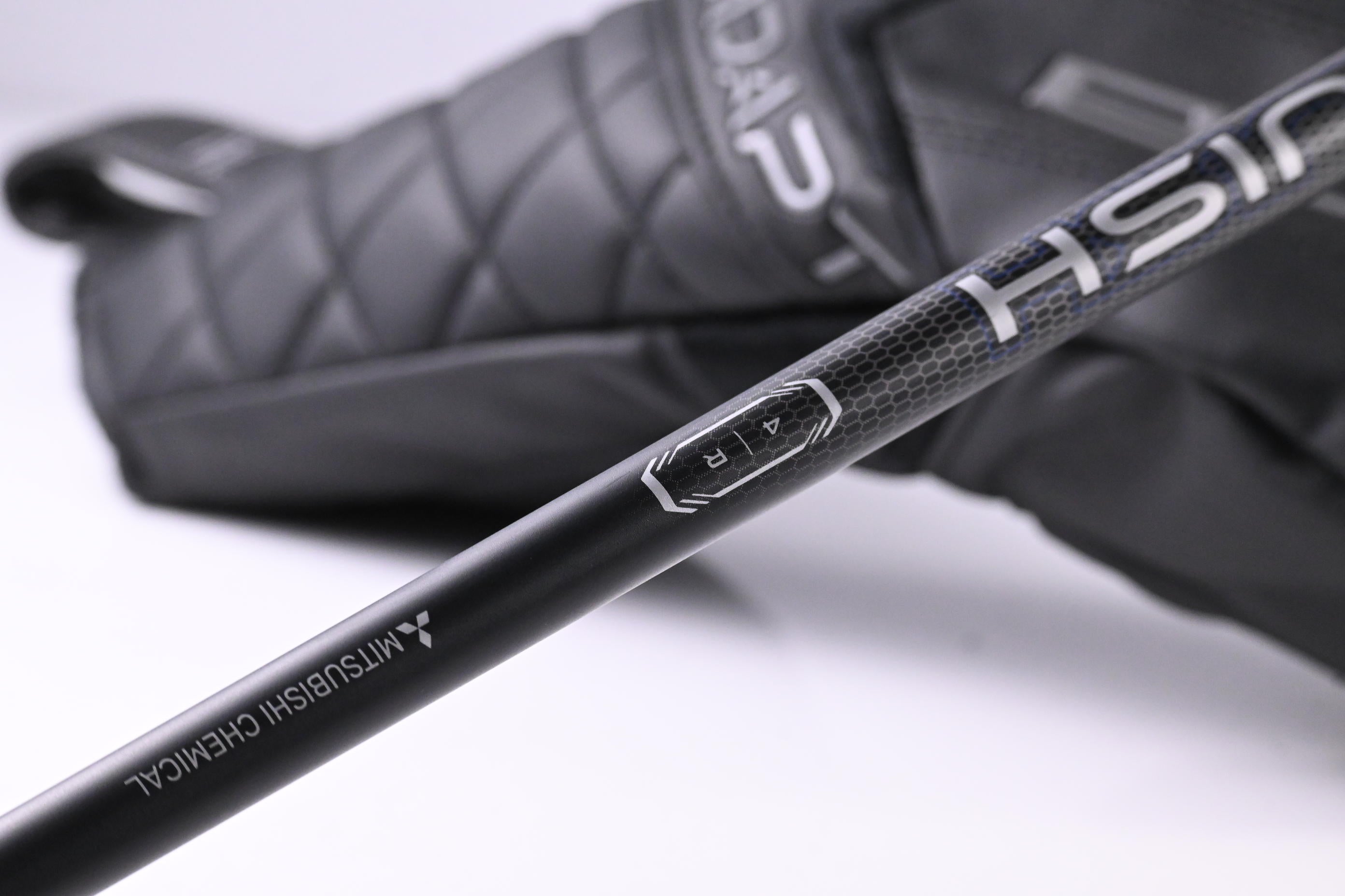 Cobra DS-Adapt MAX-D Driver / 10.5 Degree / Regular Flex Vanquish 4 Shaft