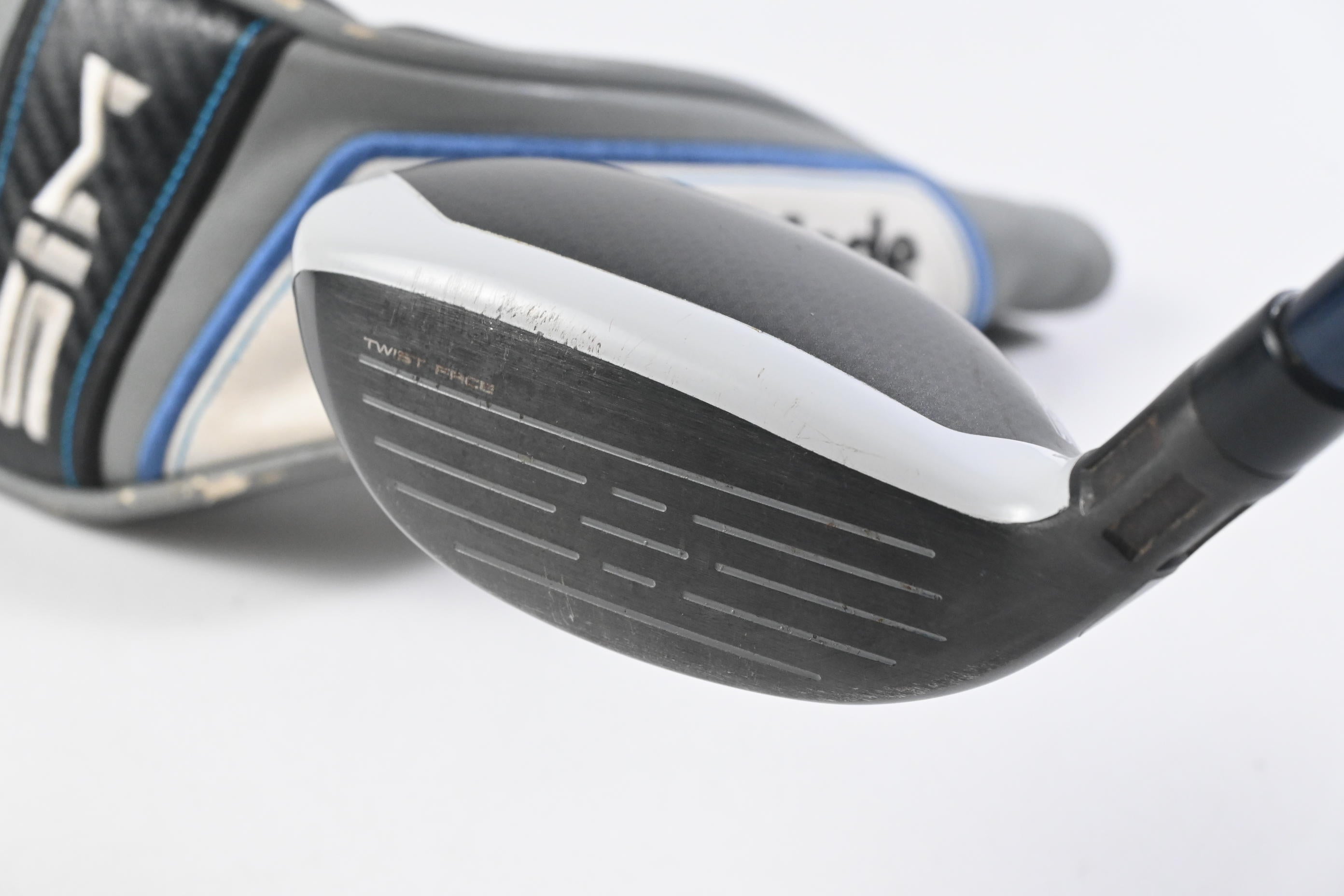 Taylormade SIM Max #3 Hybrid / 19 Degree / Stiff Flex Ventus Blue 7 Shaft