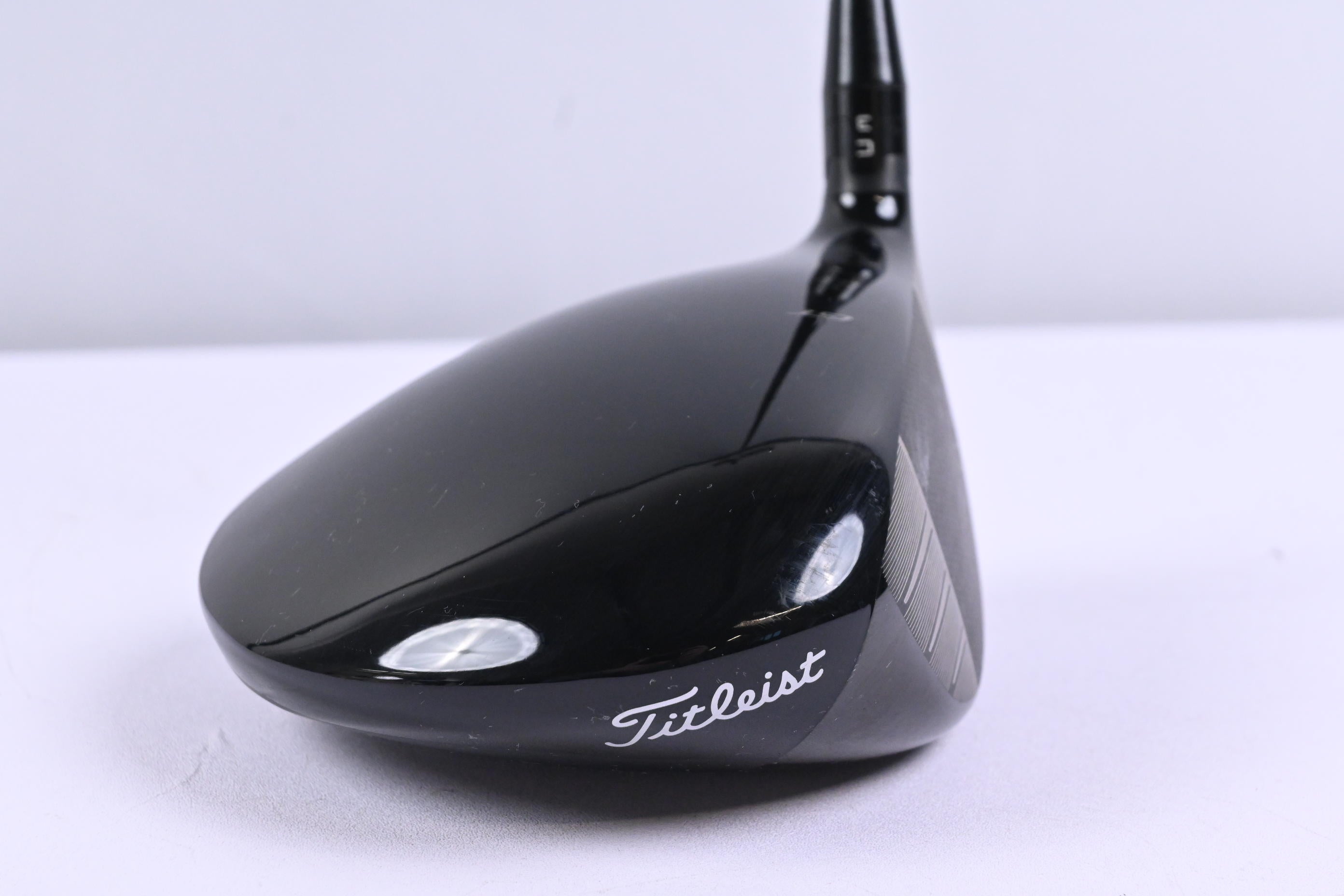 Titleist GT2 Driver / 10 Degree / Stiff Flex Tensei AV Blue 55 Shaft