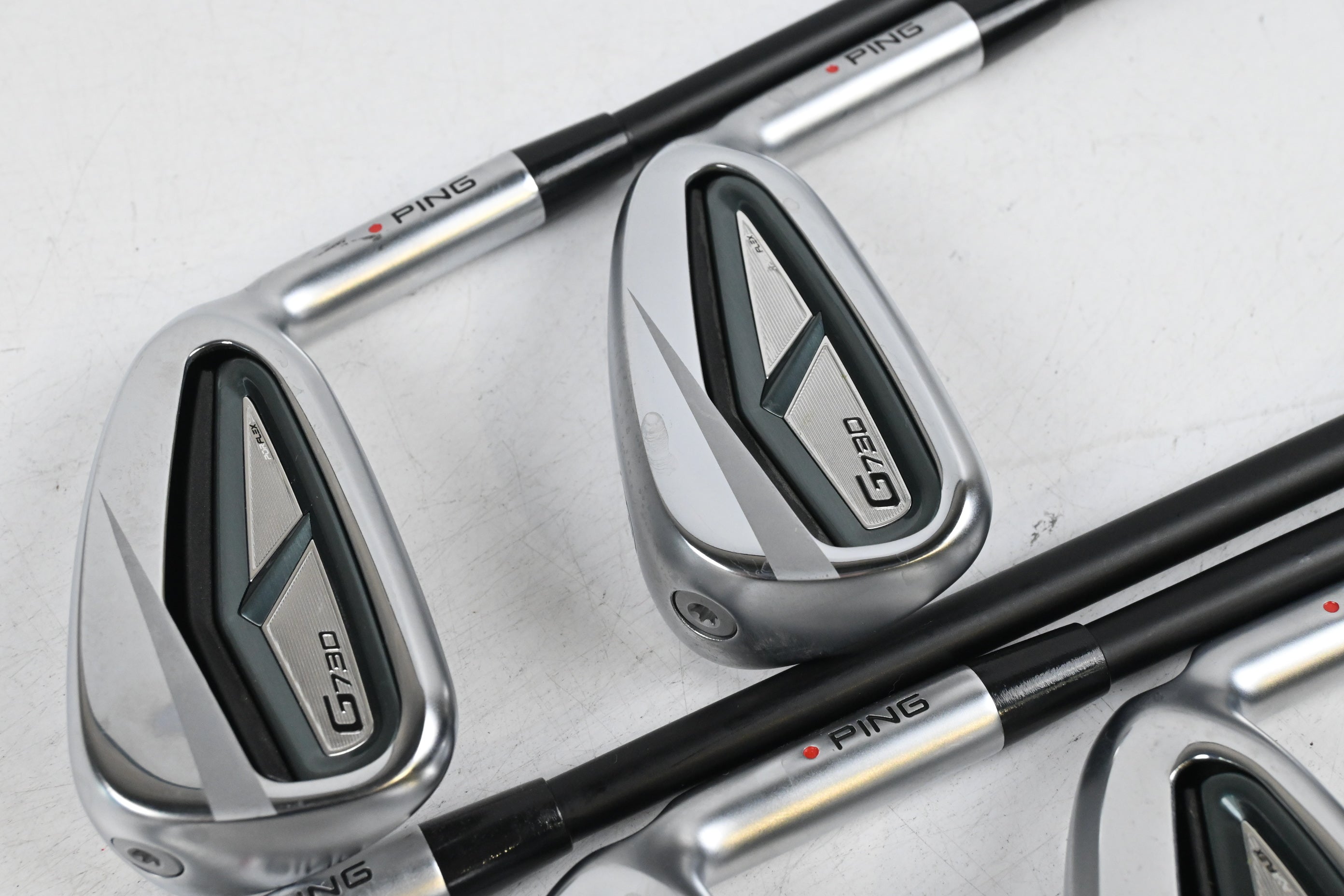 Ping G730 Irons / 7-PW+GW / Red Dot / Senior Flex Ping Alta CB Black AWT Shafts