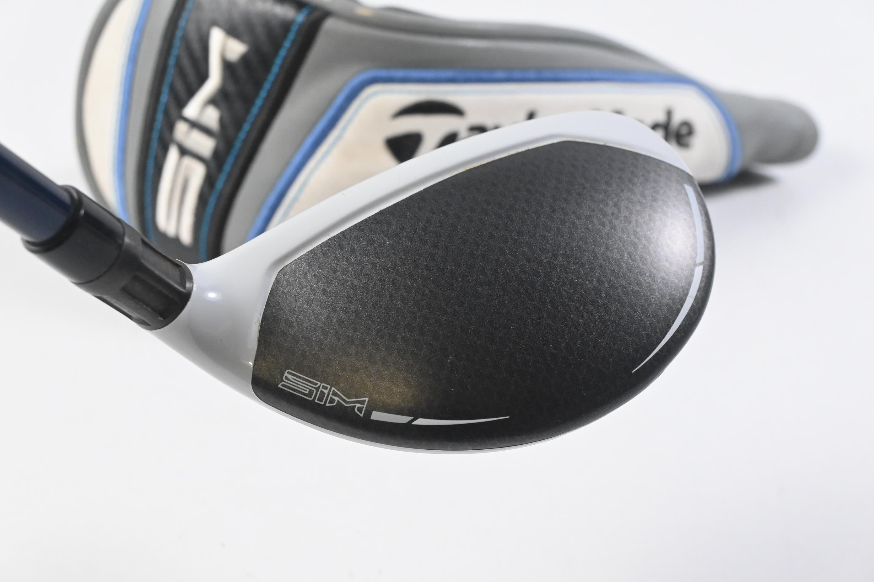 Taylormade SIM Max #3 Hybrid / 19 Degree / Stiff Flex Ventus Blue 7 Shaft