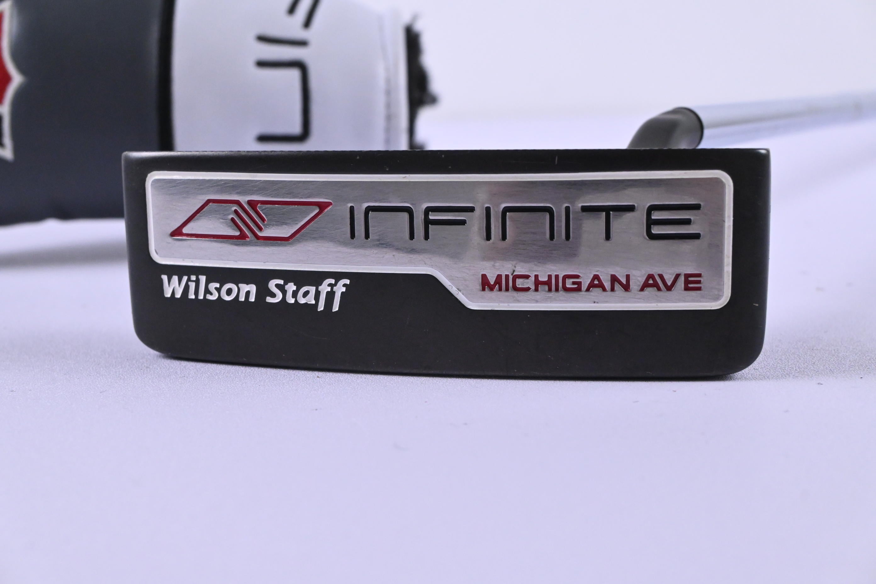 Wilson Infinite Michigan Ave Putter / 34 Inch
