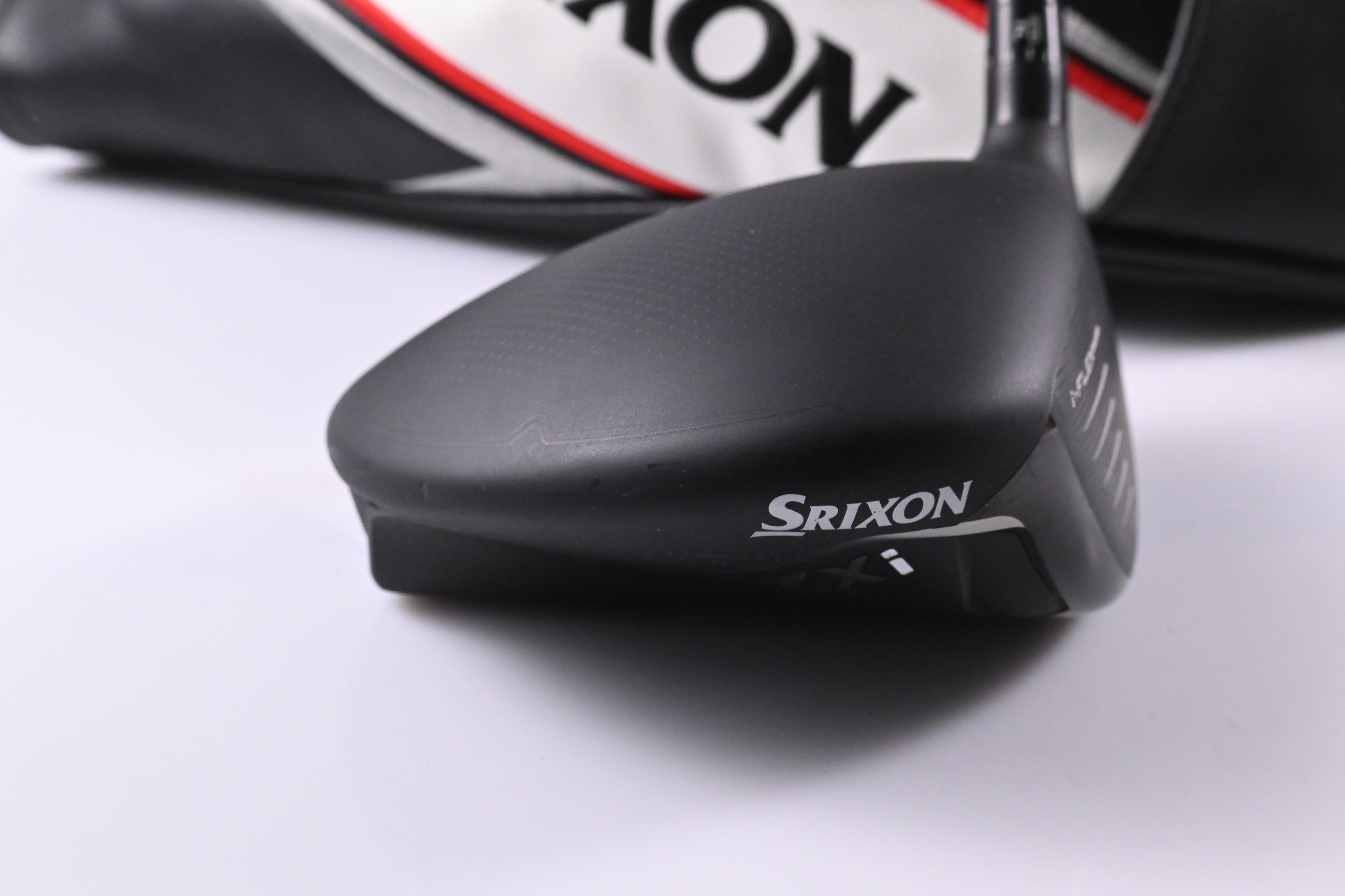 Srixon ZXi Max Driver / 10.5 Degree / Regular Flex Miyazaki Codex 4 Shaft