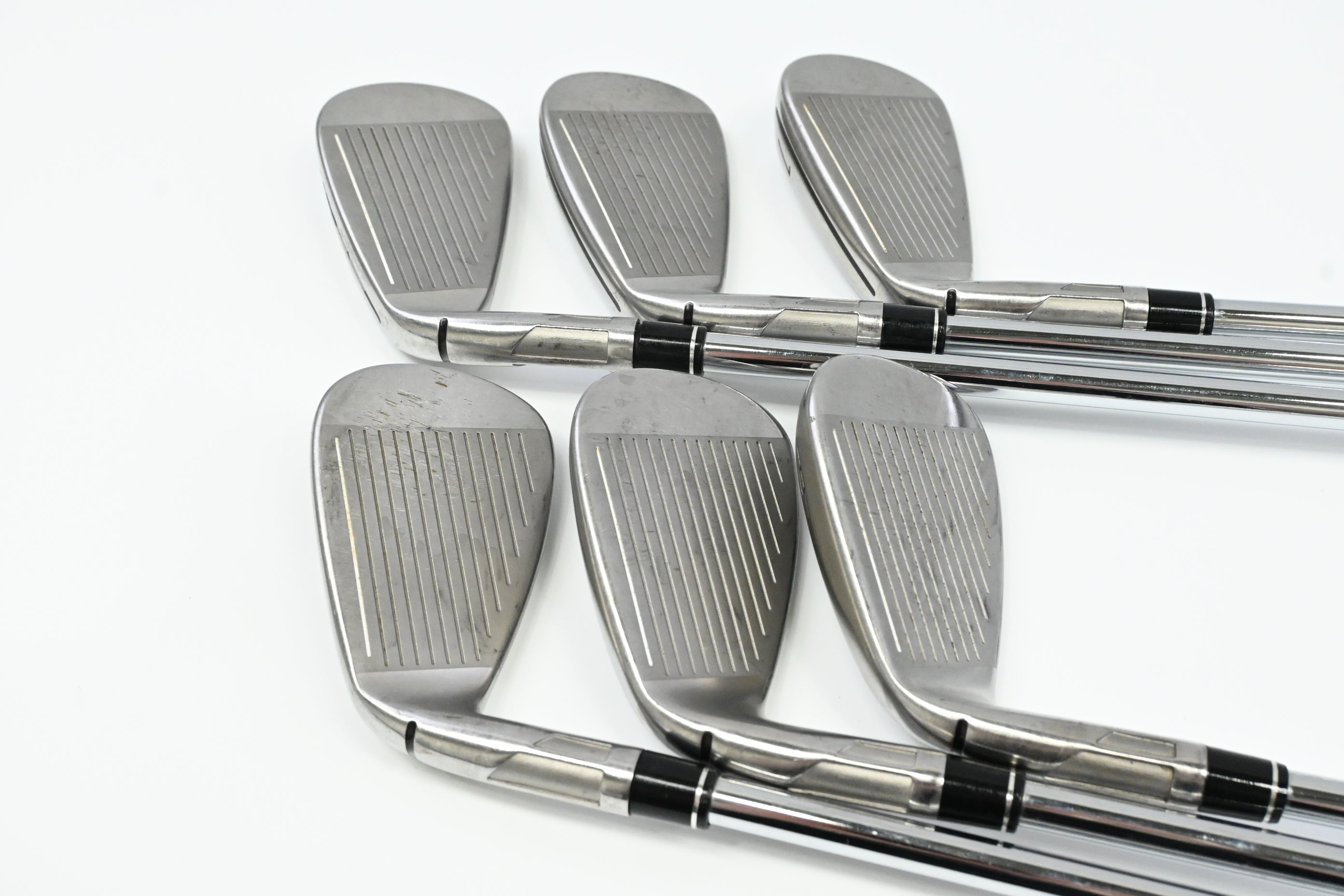 Taylormade SIM2 Max Irons / 5-PW / Stiff Flex KBS Max MT 85 Shafts