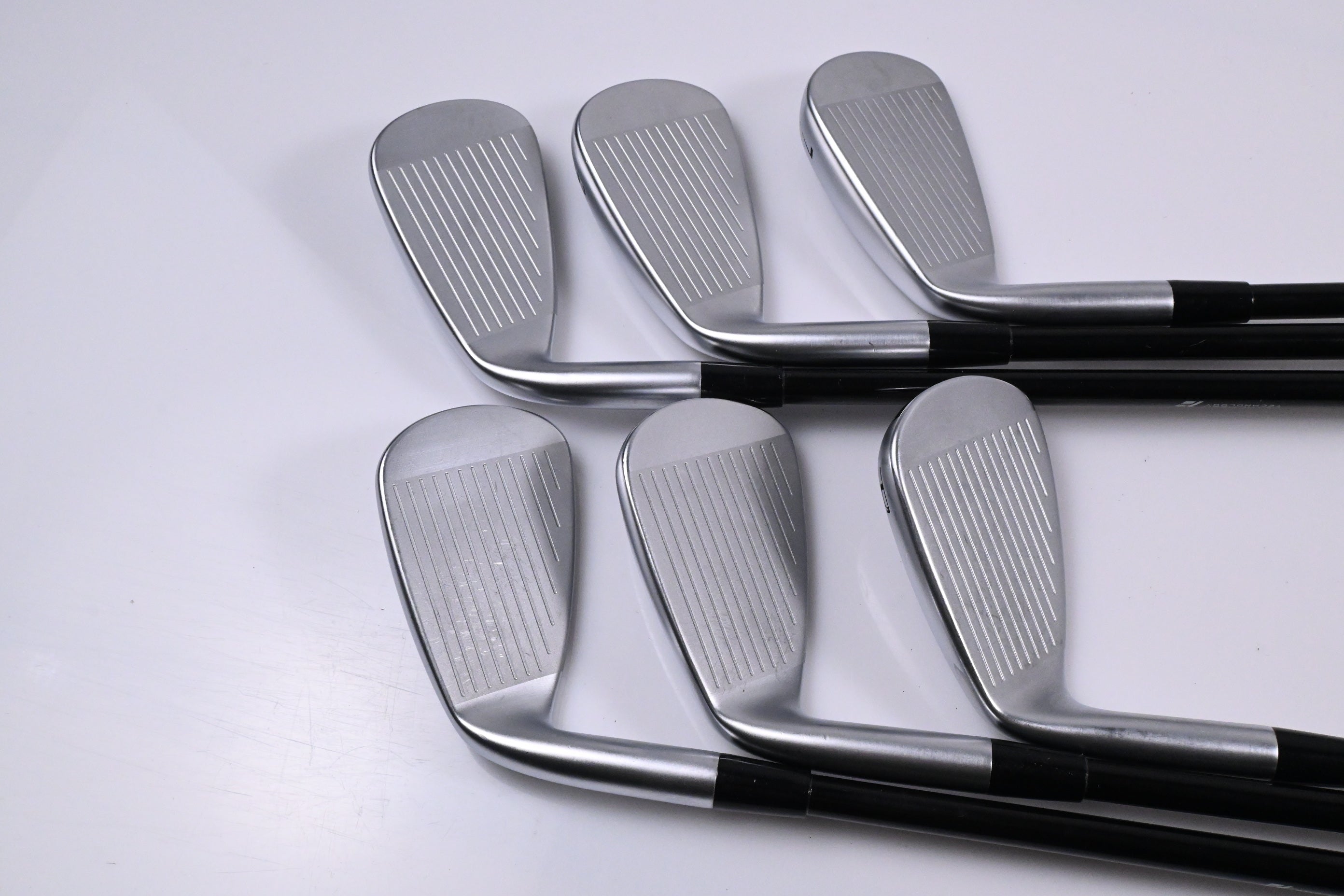 Mizuno JPX 925 Hot Metal Irons / 5-PW / Regular Flex MMT 65 Shafts