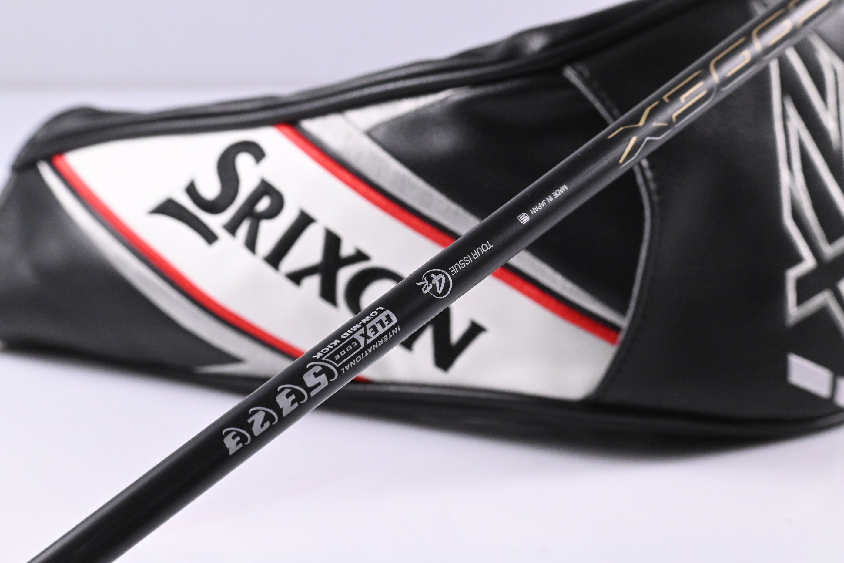 Srixon ZXi Max Driver / 10.5 Degree / Regular Flex Miyazaki Codex 4 Shaft