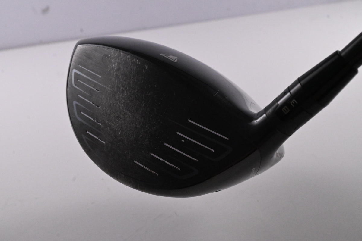 Titleist 917 D2 Driver / 10.5 Degree / Stiff Flex Diamana LTD S+70 Shaft