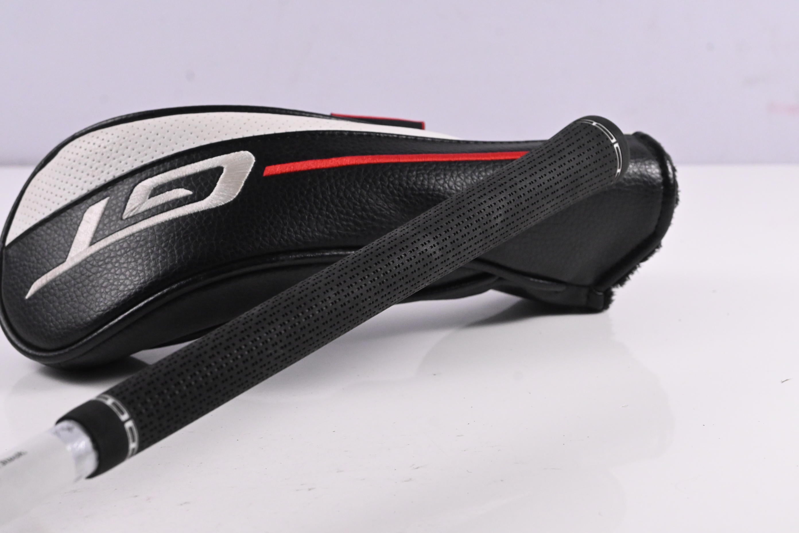 Titleist GT2 #5 Hybrid / 24 Degree / Regular Flex Project X Denali Red 60 Shaft