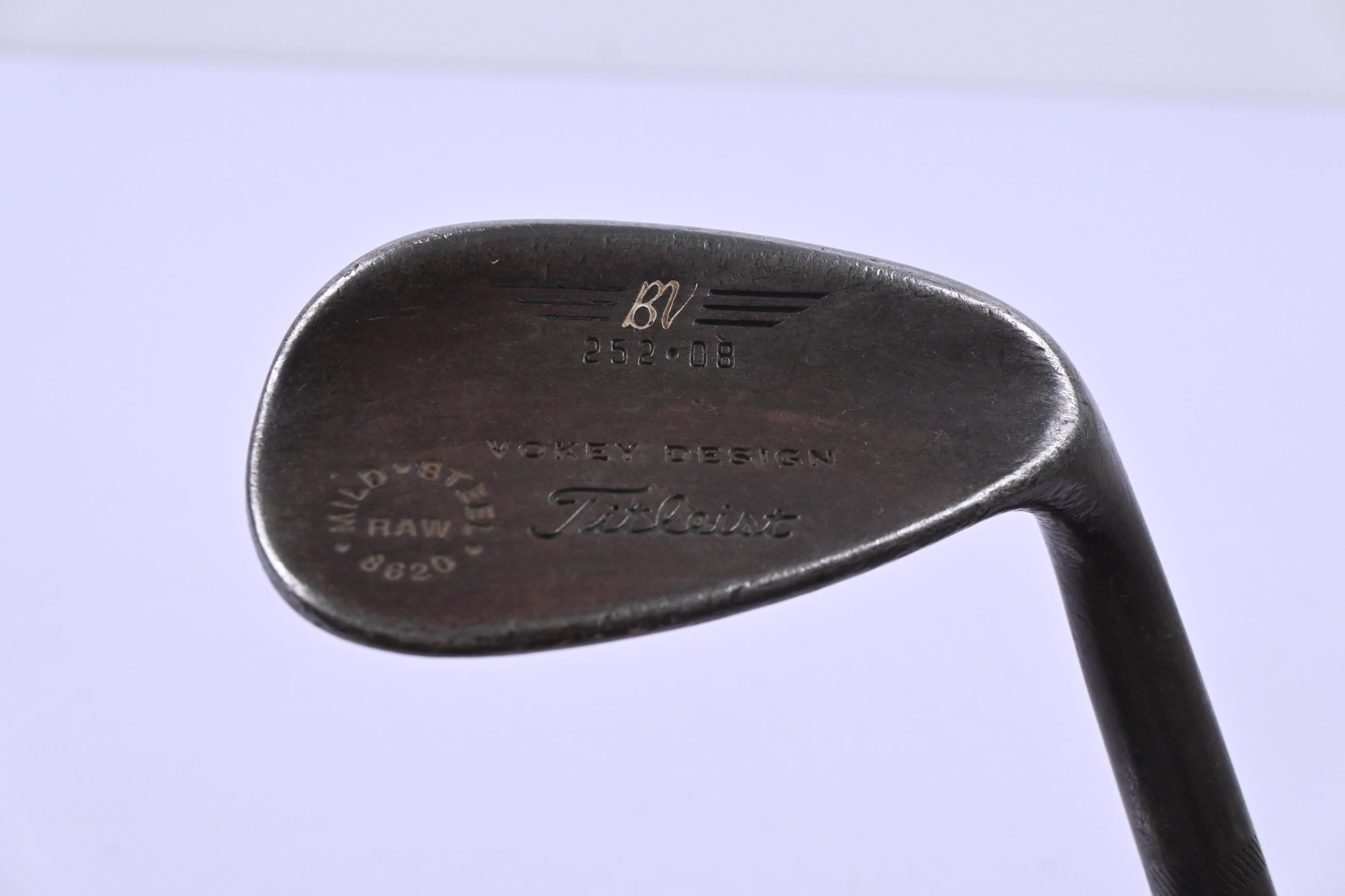 Titleist Vokey Oil Can Gap Wedge / 52 Degree / Regular Flex Dynamic Gold Shaft