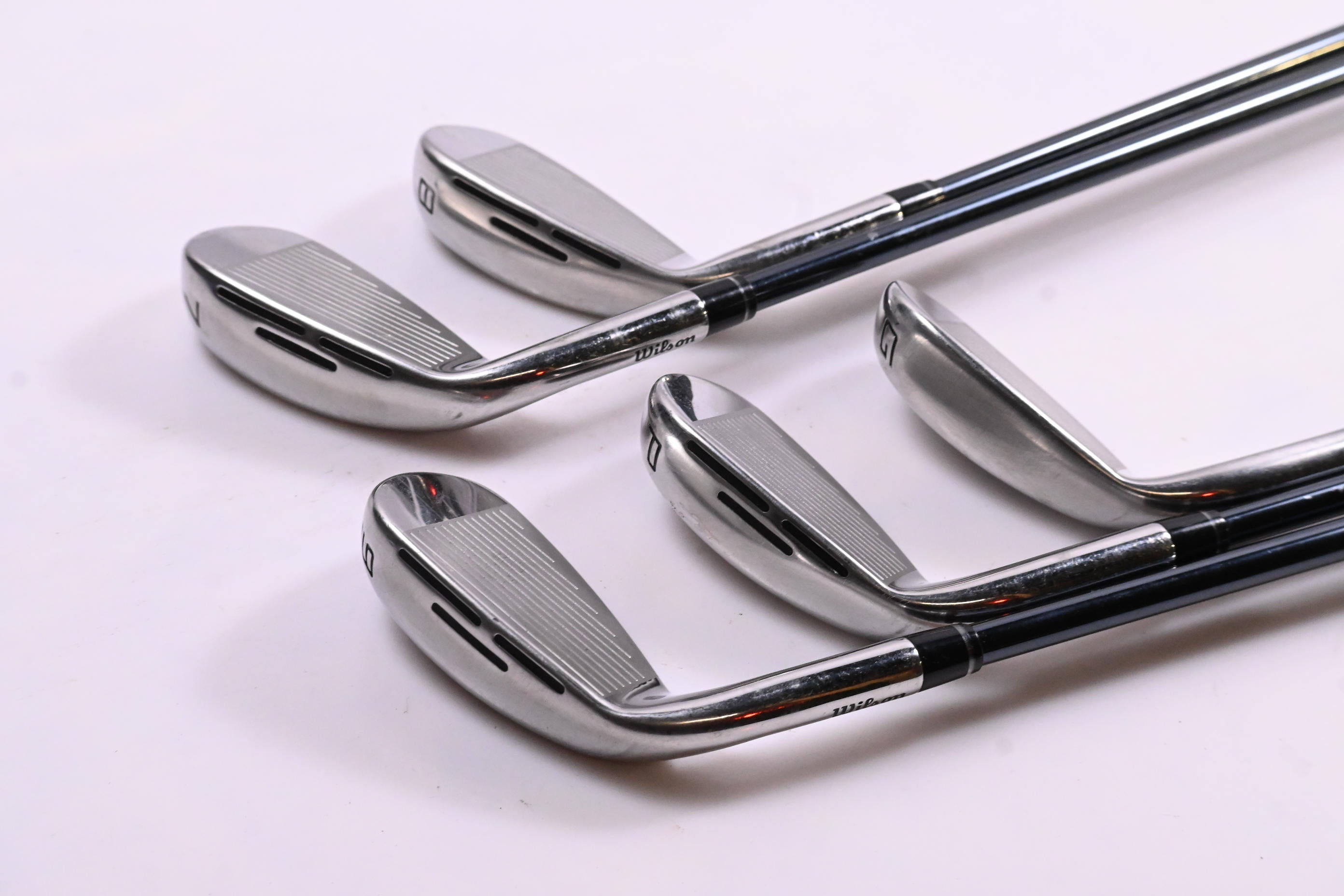Wilson Dynapower 2023 Irons / 7-PW+GW / Regular Flex UST Recoil Dart 65 Shafts