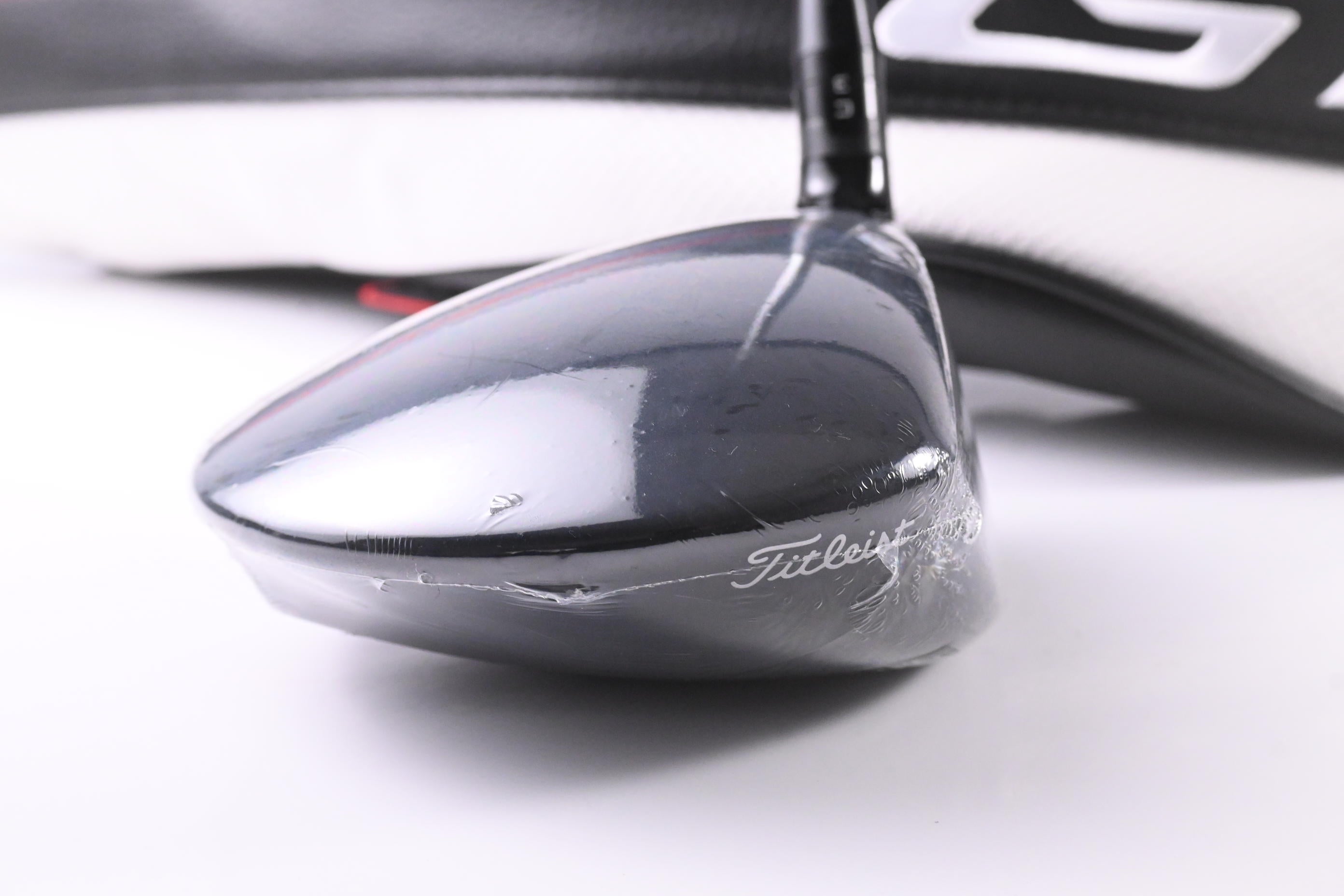 Titleist GT1 Driver / 10 Degree / Regular Flex Fujikura Air Speeder 40 Shaft