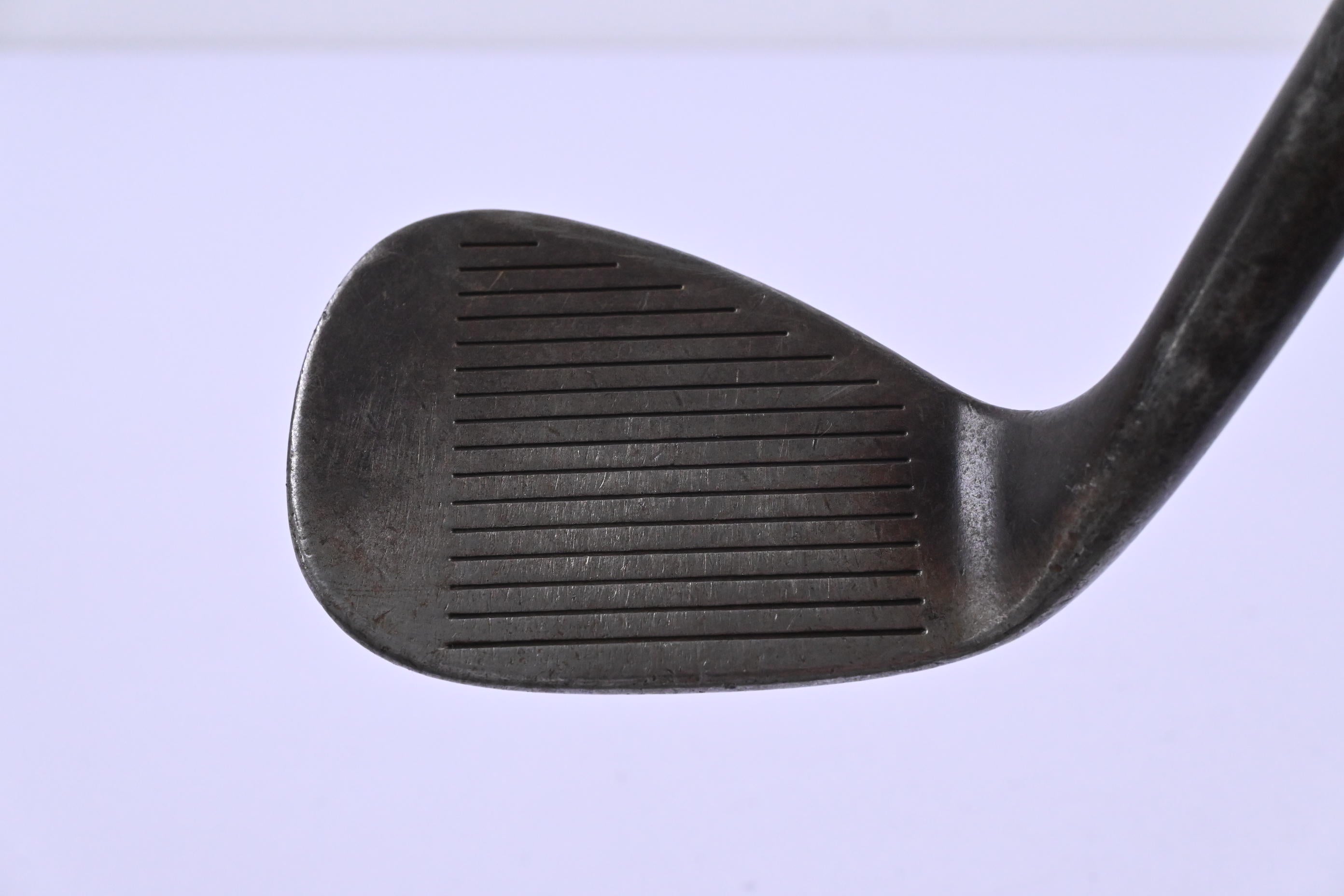 Titleist Vokey Oil Can Gap Wedge / 52 Degree / Regular Flex Dynamic Gold Shaft