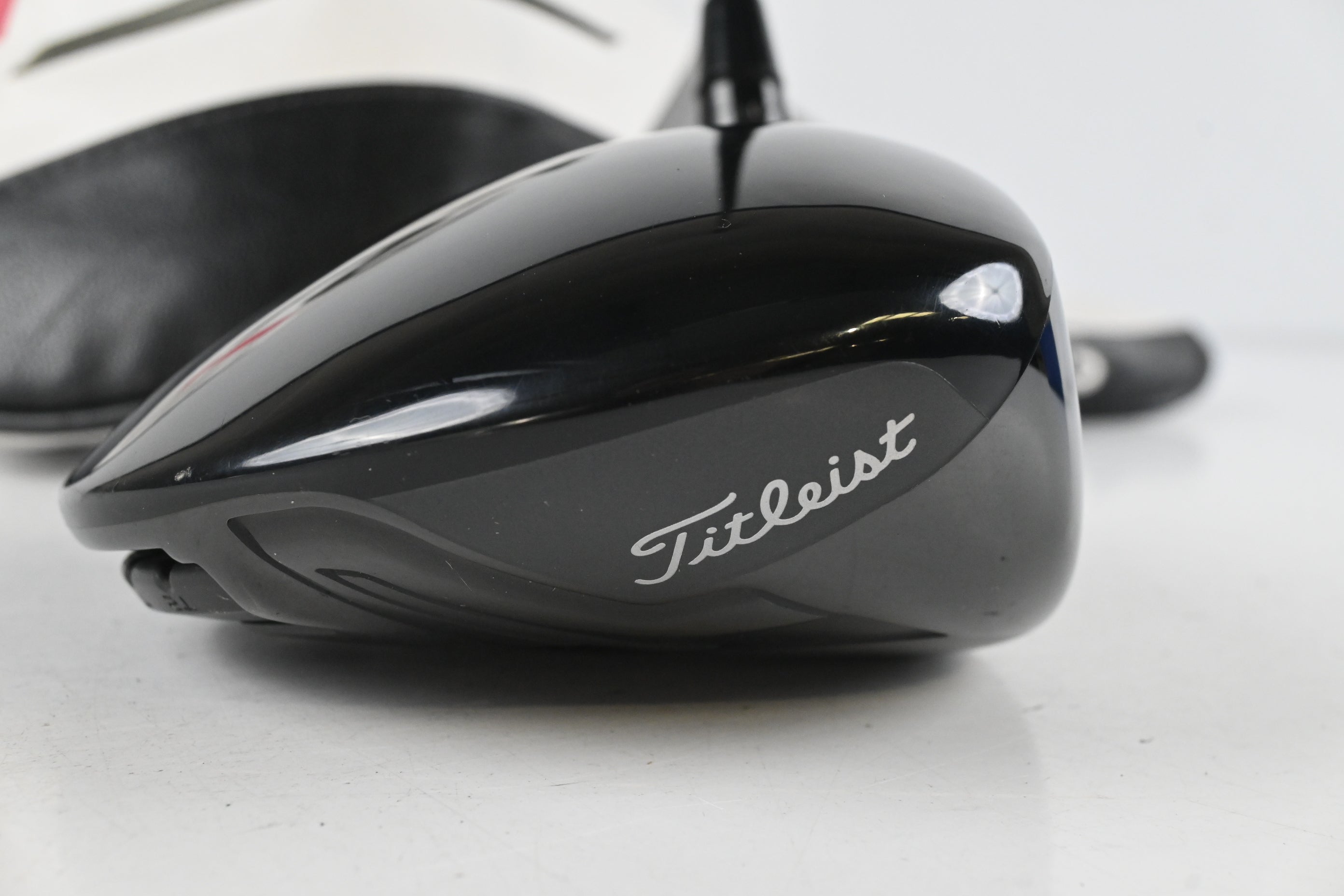 Titleist TSi3 Driver / 10 Degree / Stiff Flex Tensei AV Blue 55 Shaft