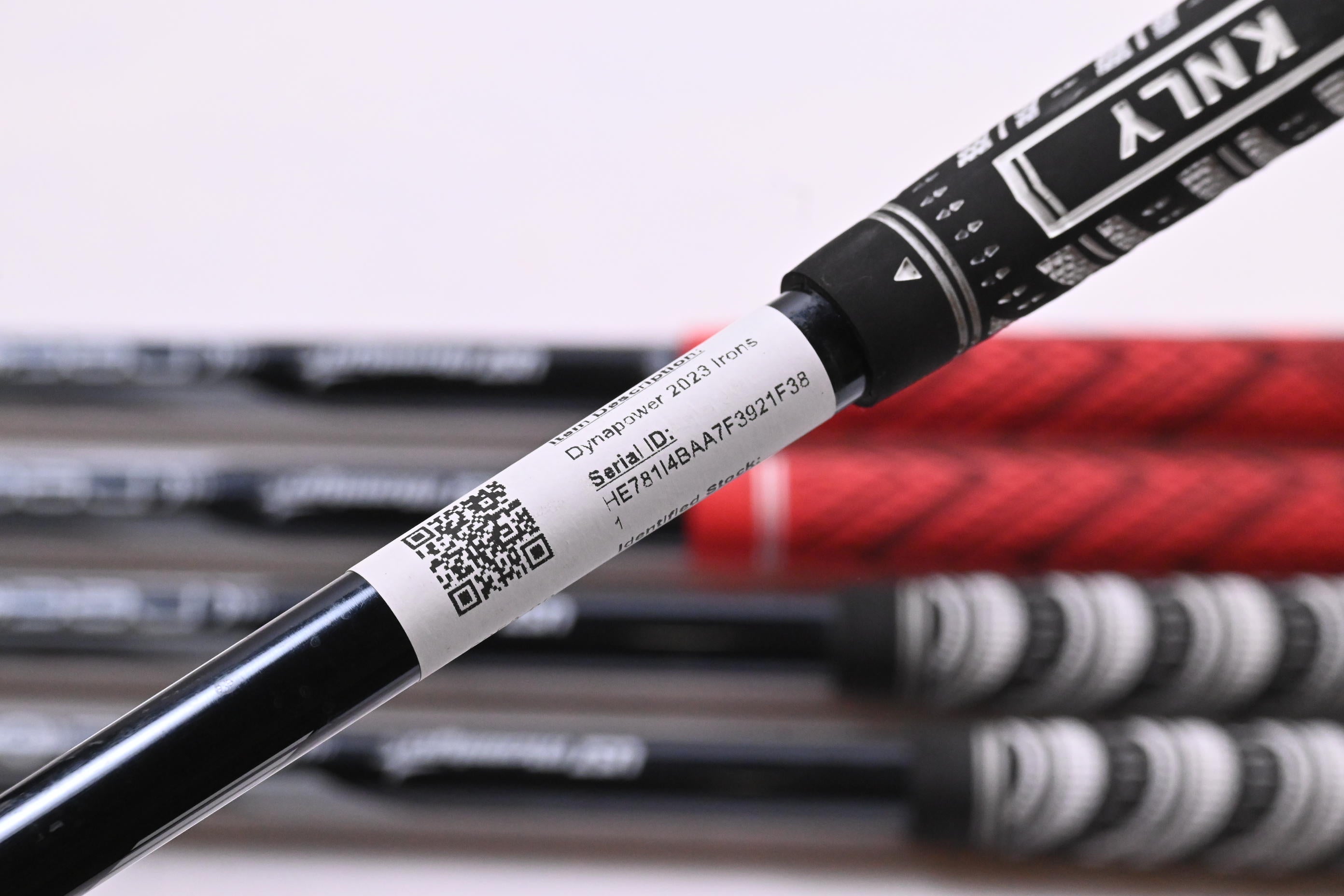 Wilson Dynapower 2023 Irons / 7-PW+GW / Regular Flex UST Recoil Dart 65 Shafts