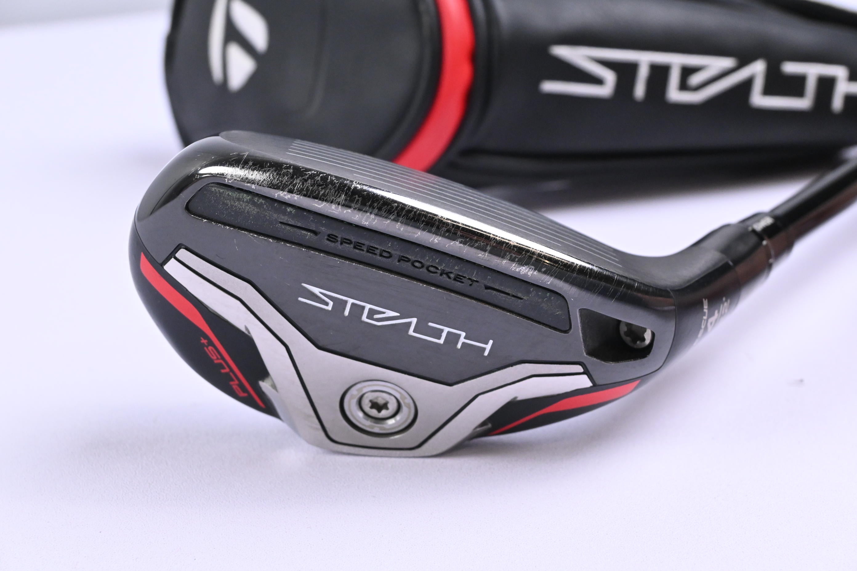 Taylormade Stealth Plus #4 Hybrid / 22 Degree / Stiff Flex Smoke Red RDX 80