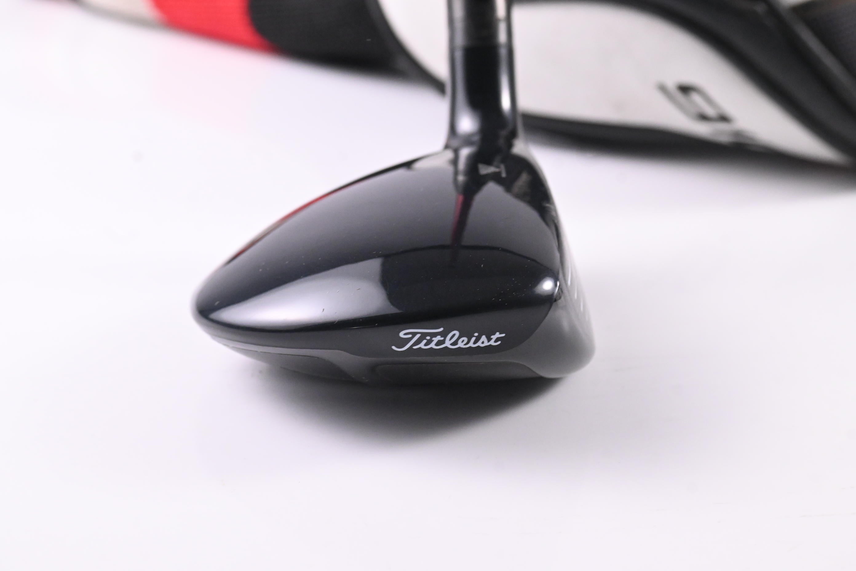 Titleist 910 F #3 Wood / 15 Degree / Regular Flex Bassara Hi 55 Shaft