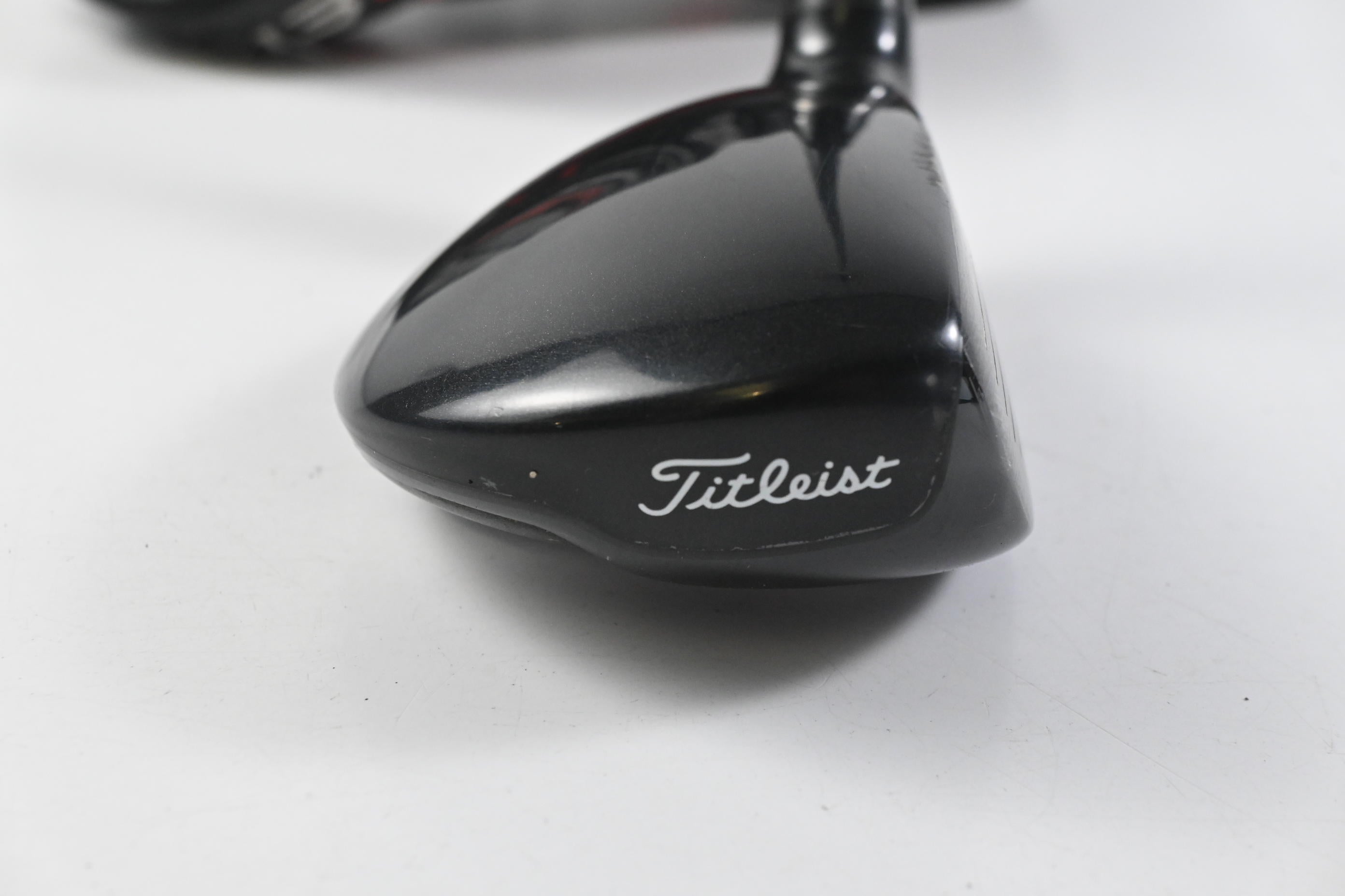 Titleist 913H #3 Hybrid / 19 Degree / Stiff Flex Aldila RIP Phenom 80 Shaft